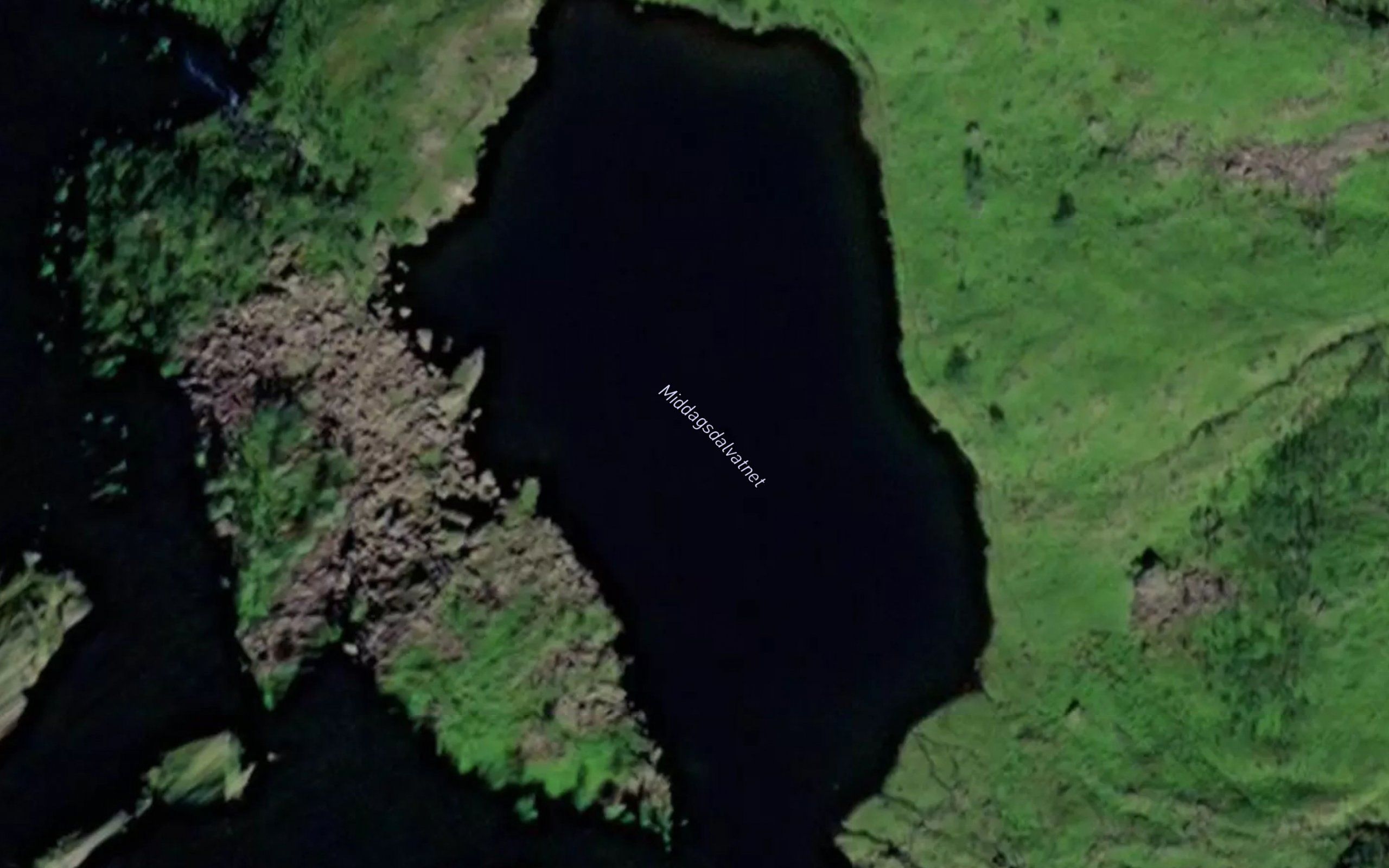 Middagsdalvatnet