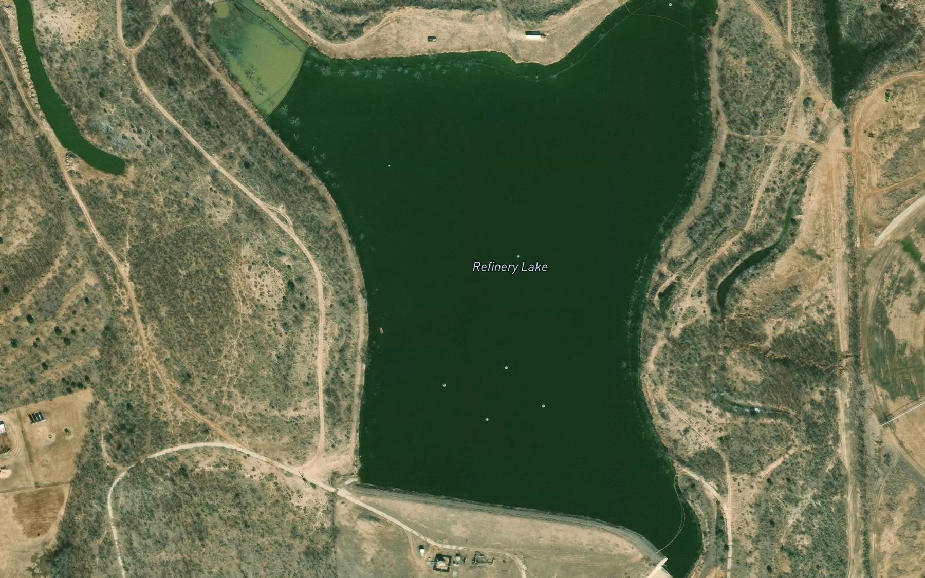 Satellite map of the Refinery Lake