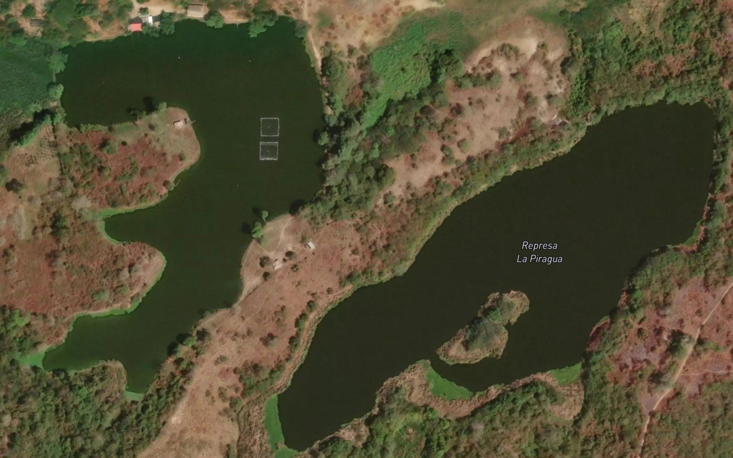Represa La Piragua