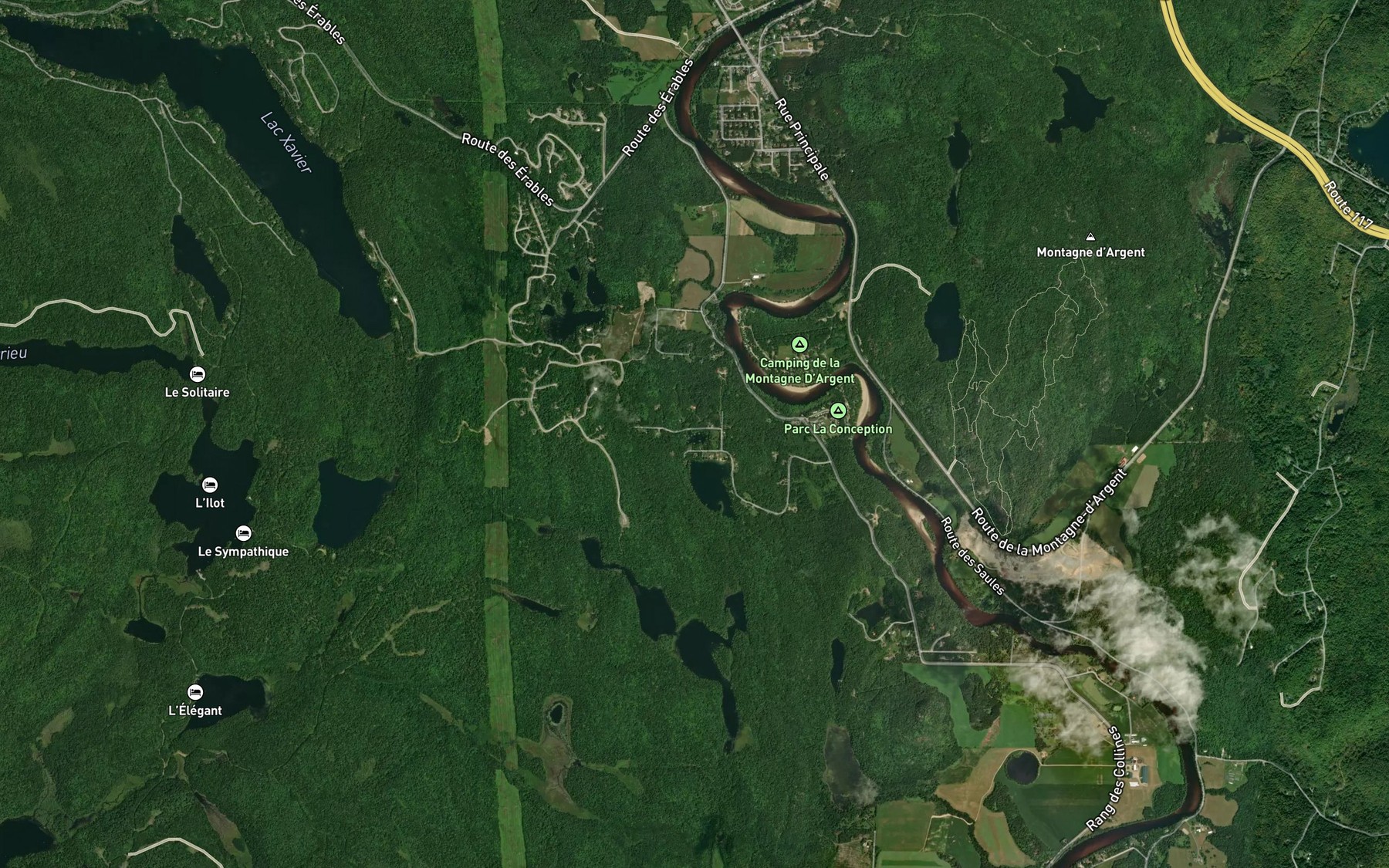 Satellite map of the Lac Alarie