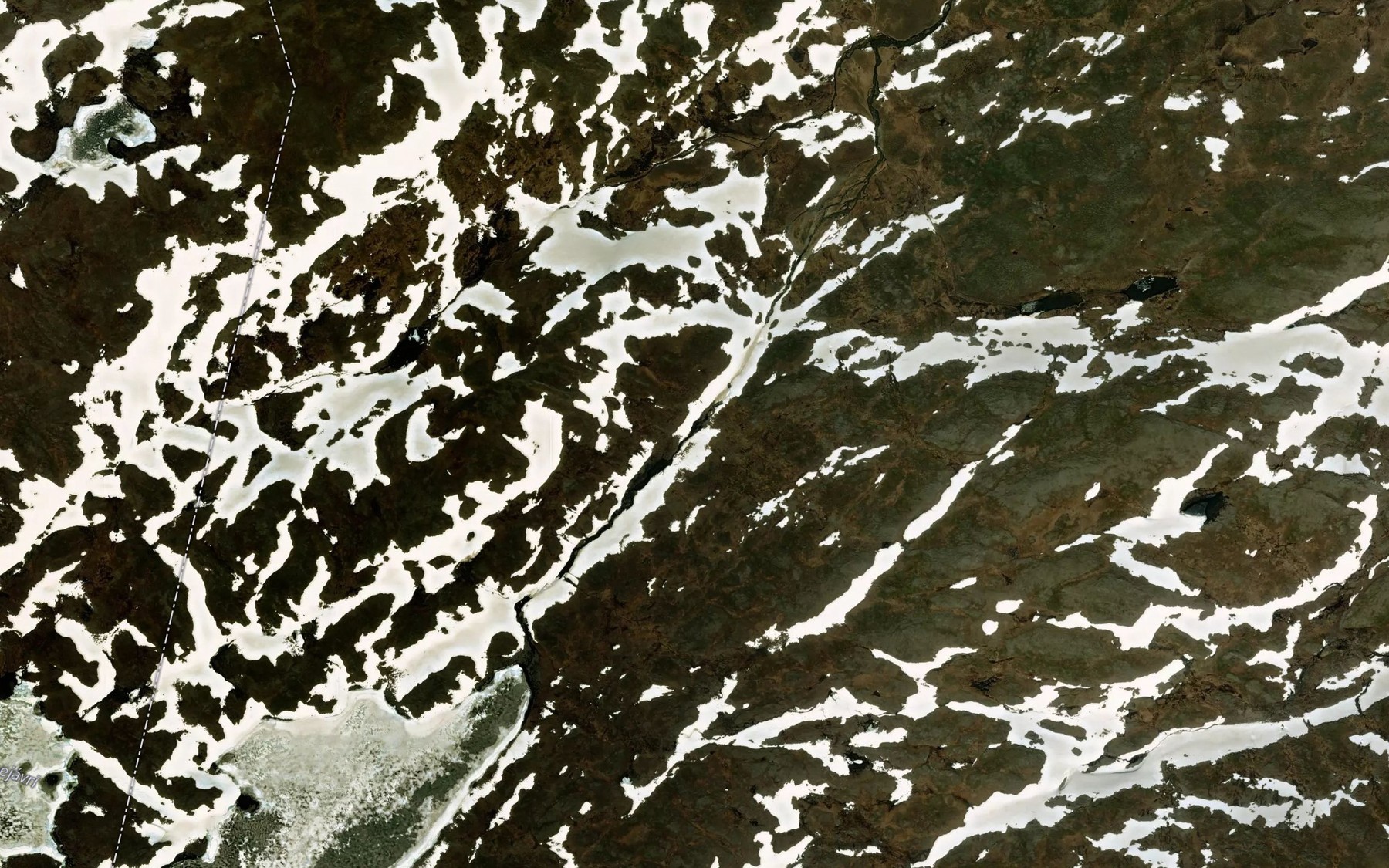 Satellite map of the Loaccajakka