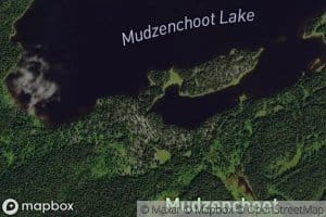 Mudzenchoot Lake