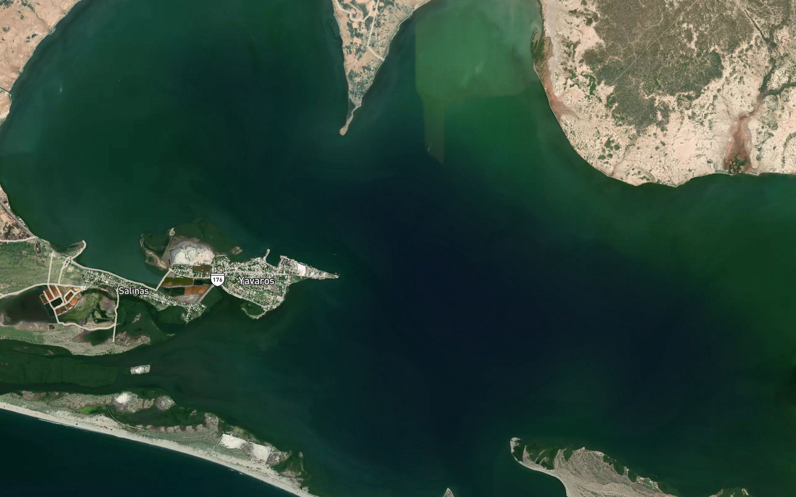 Bahia Yabaros