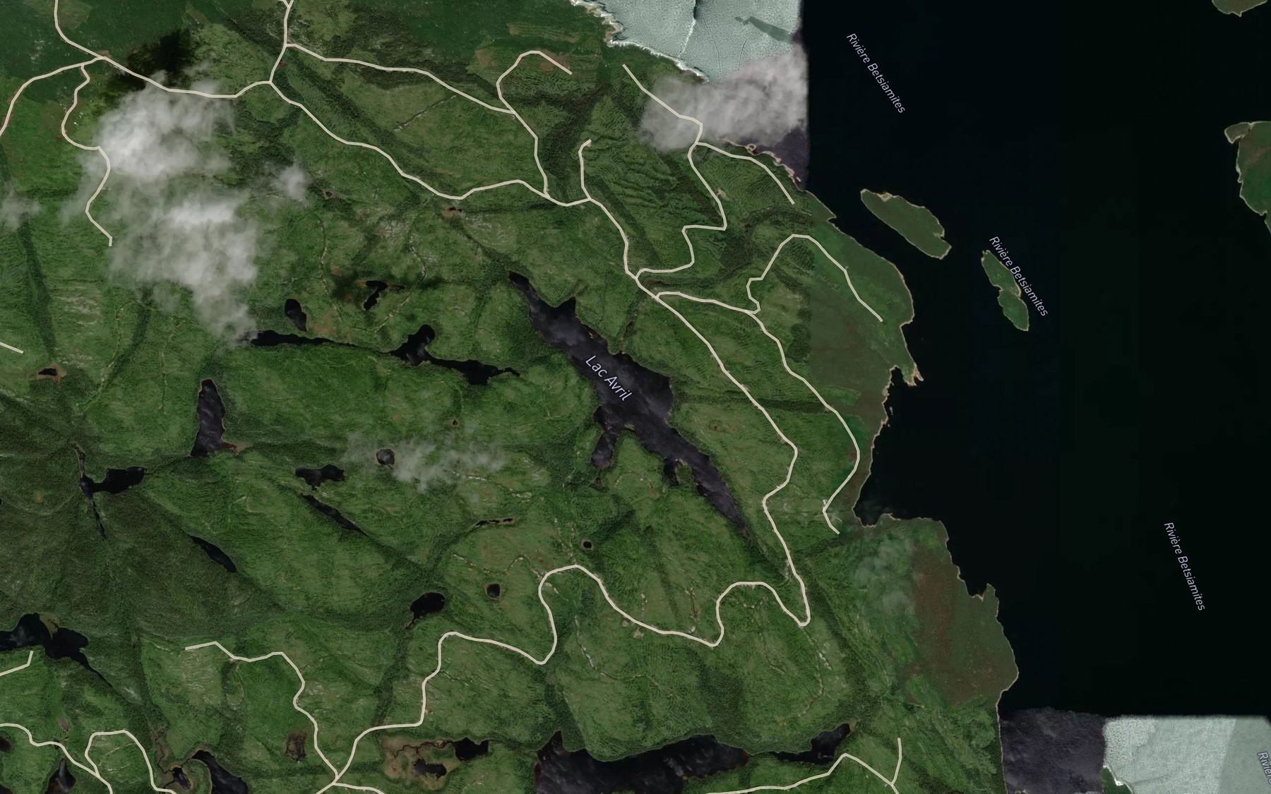 Satellite map of the Lac Avril