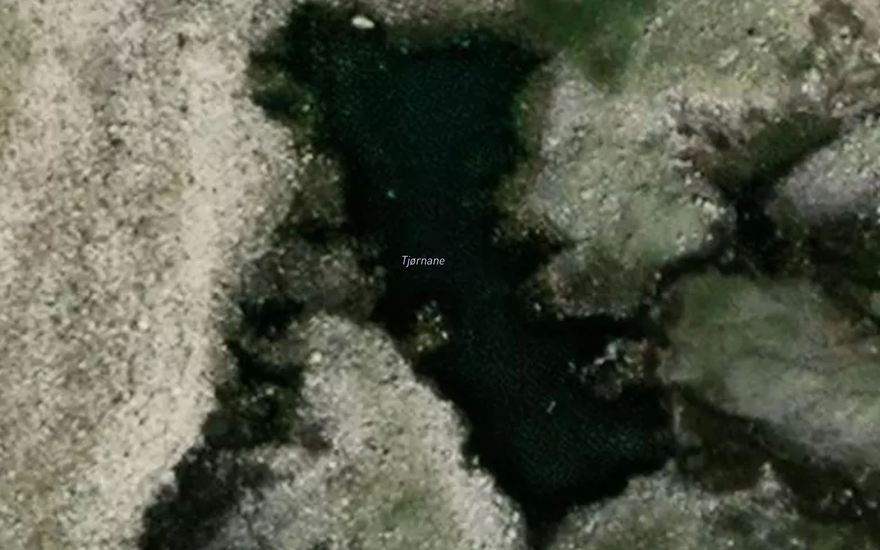 Satellite map of the Tjornane