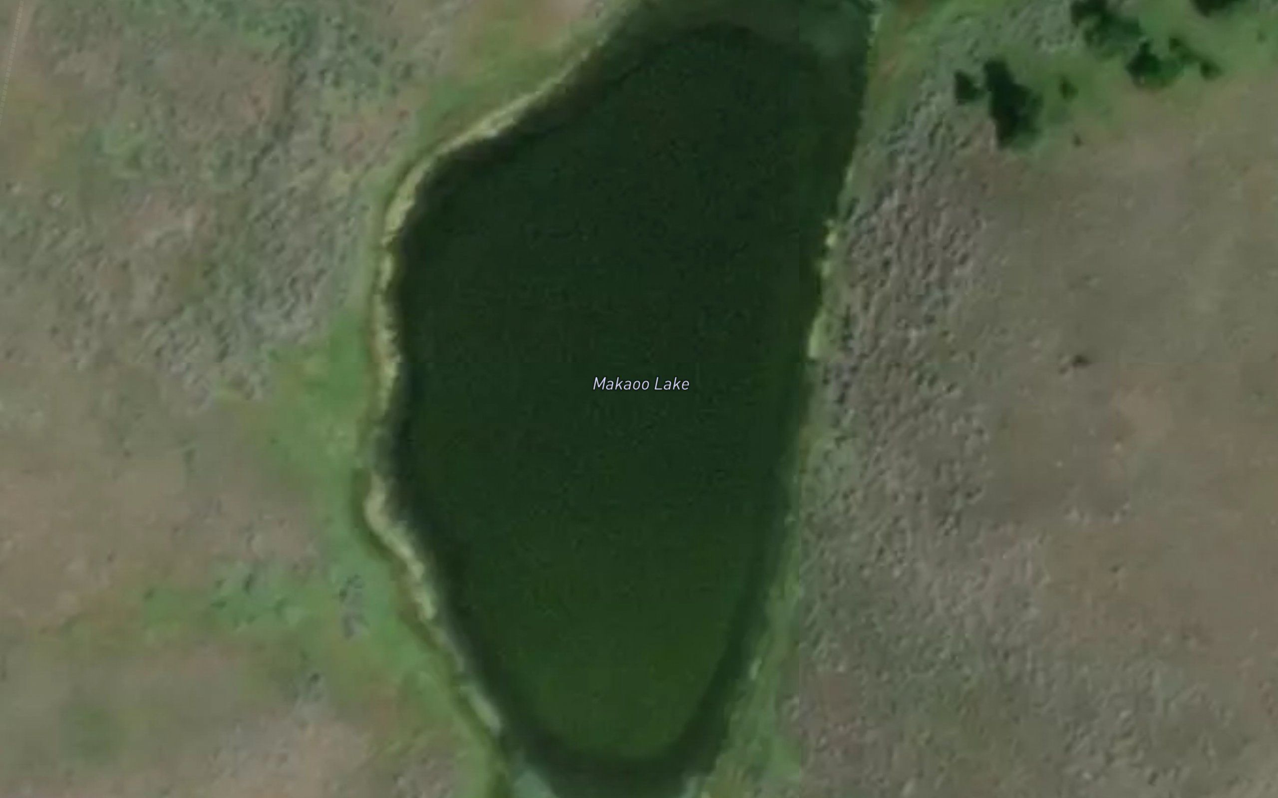 Makaoo Lake