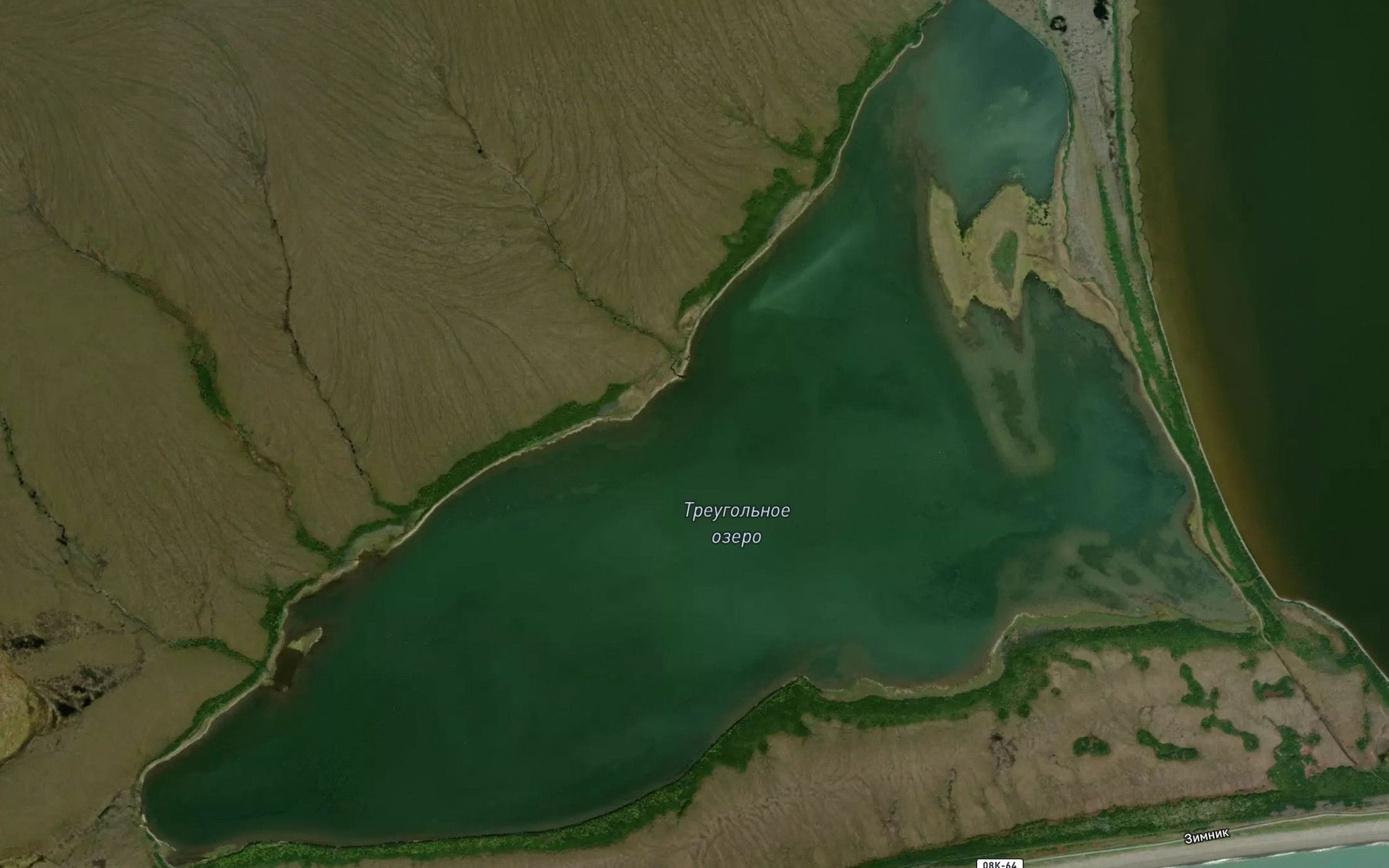Satellite map of the Ozero Treugol'noye