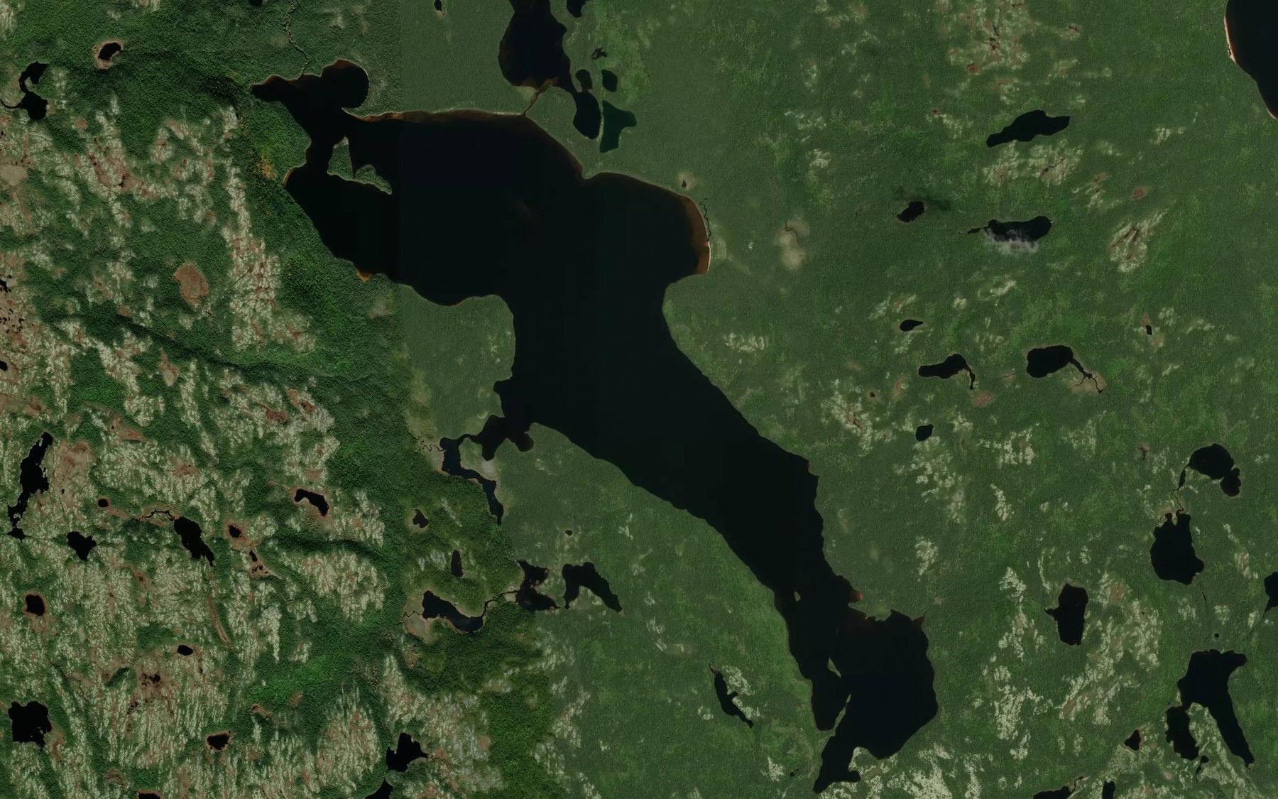 Satellite map of the Lac Katshistshekakamat