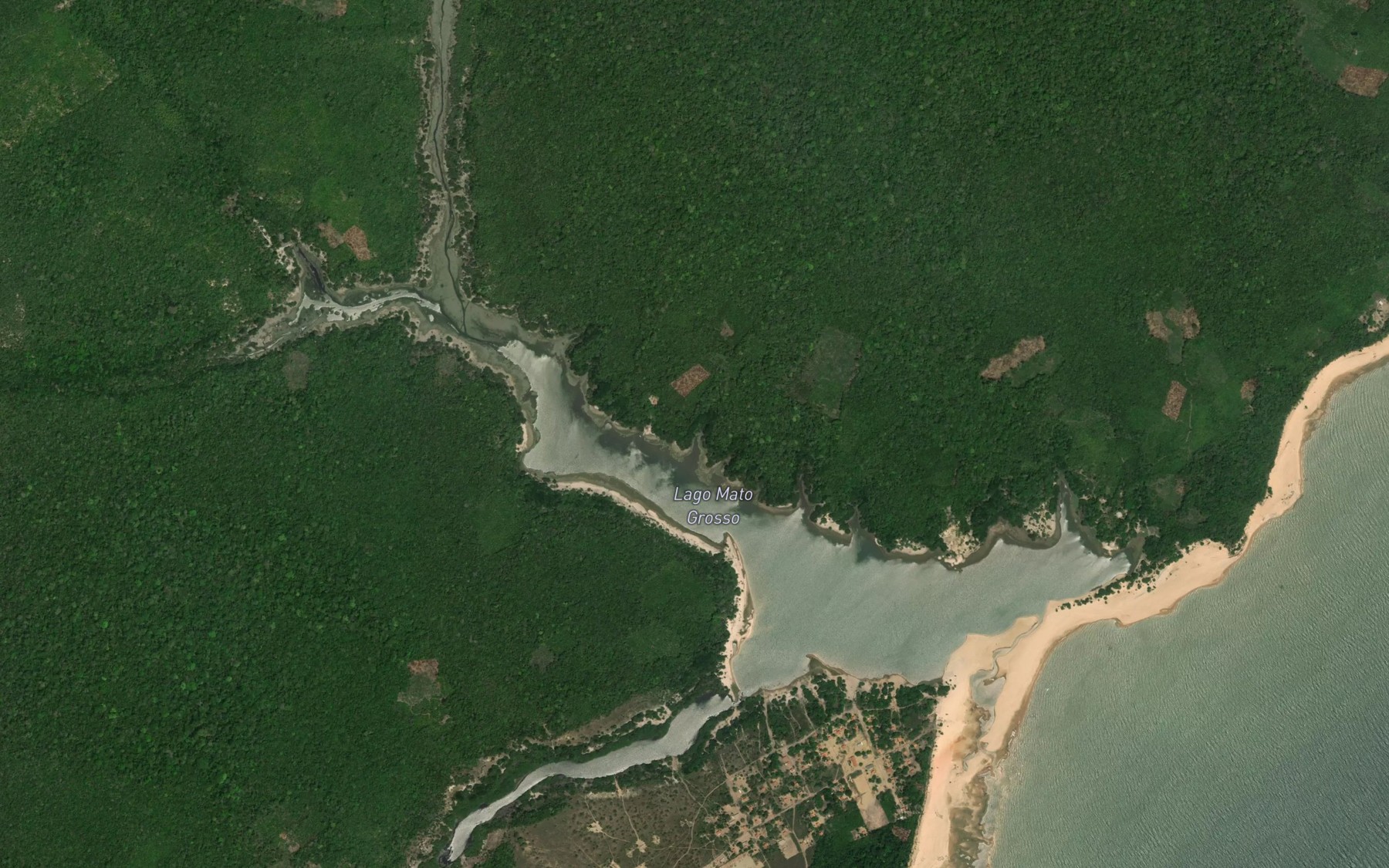 Satellite map of the Lago do Mato Grosso