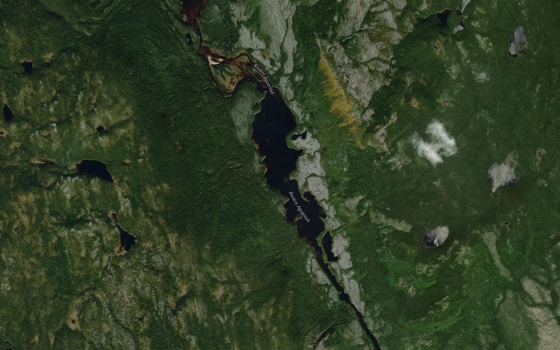 Satellite map of the Lac Kapenakahkueu Utshis