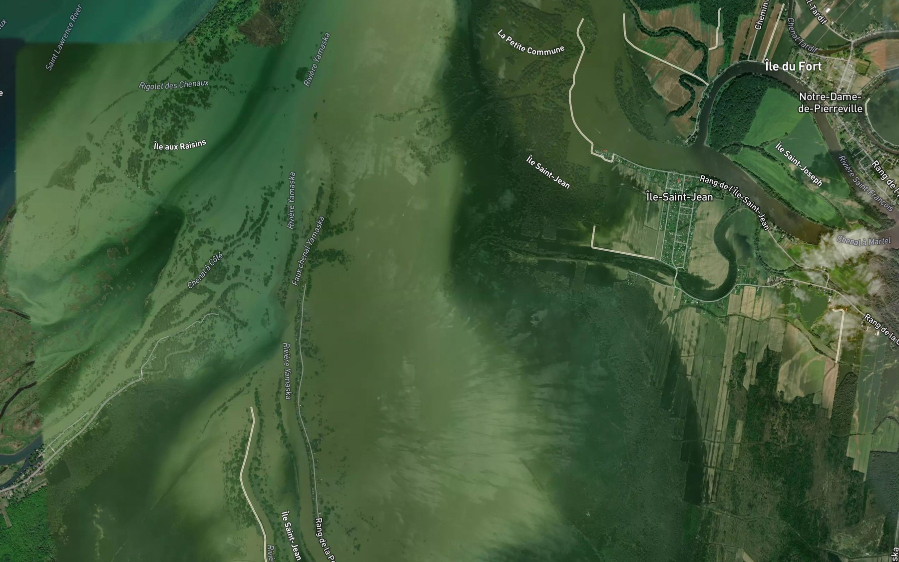 Satellite map of the Chenal Laverdure