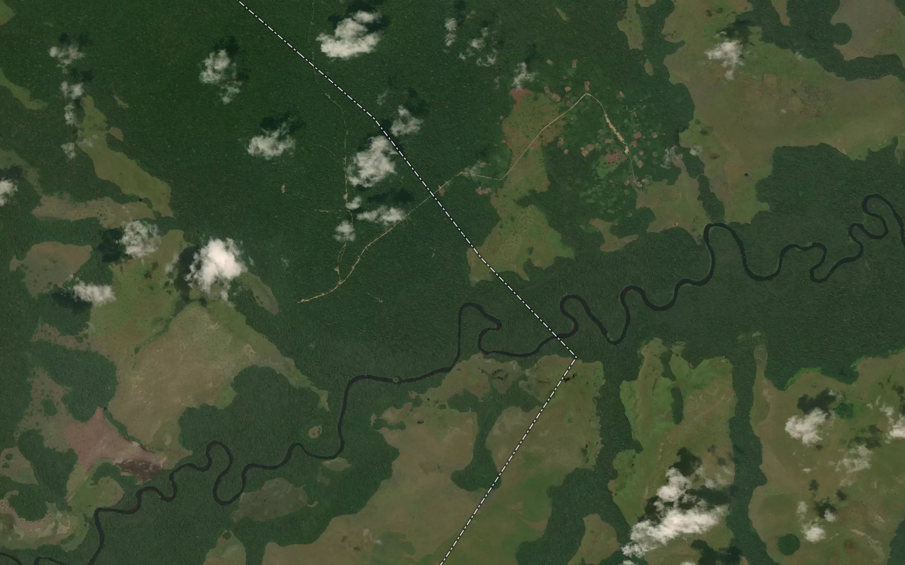 Satellite map of the Nzanie