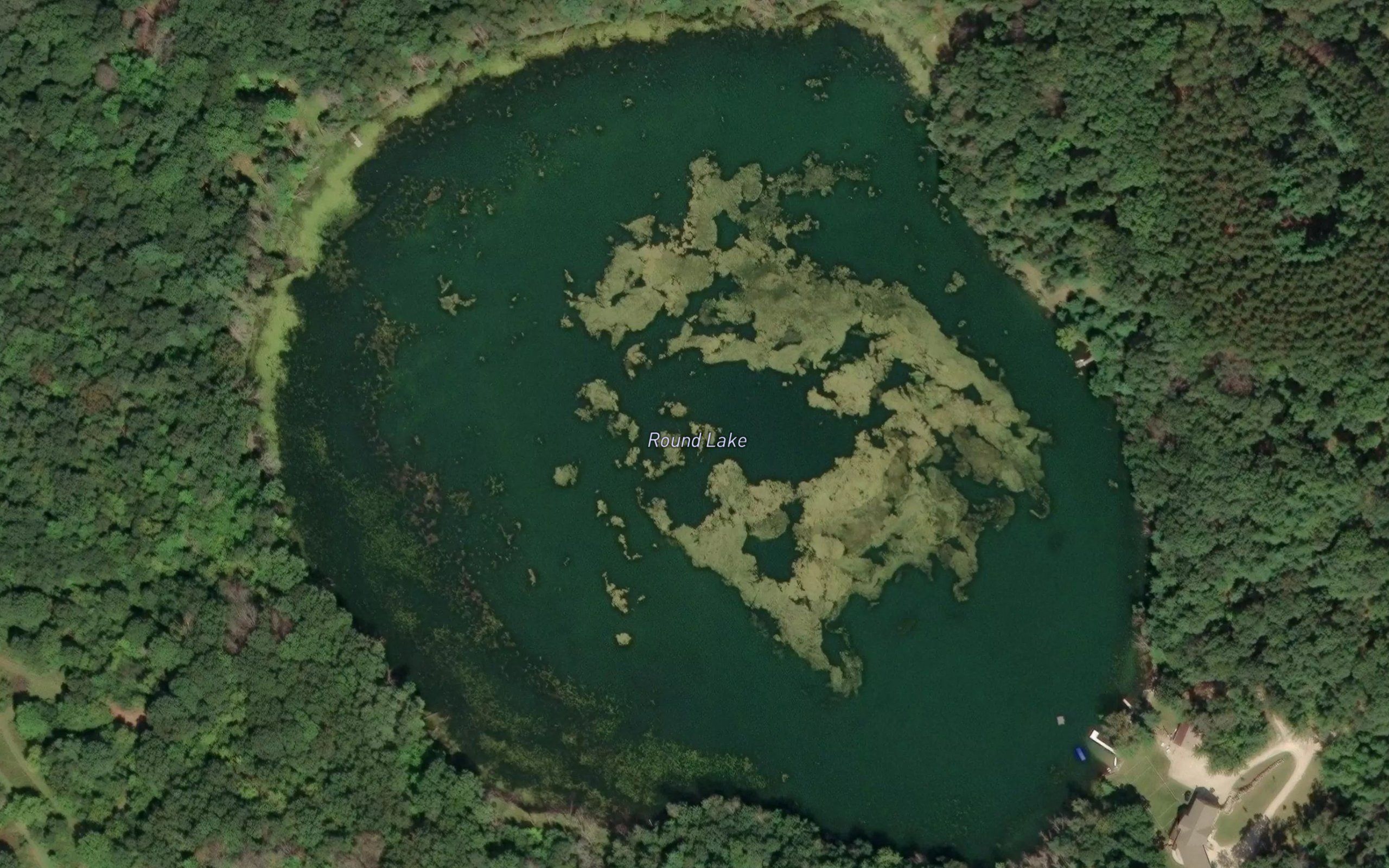 Round Lake
