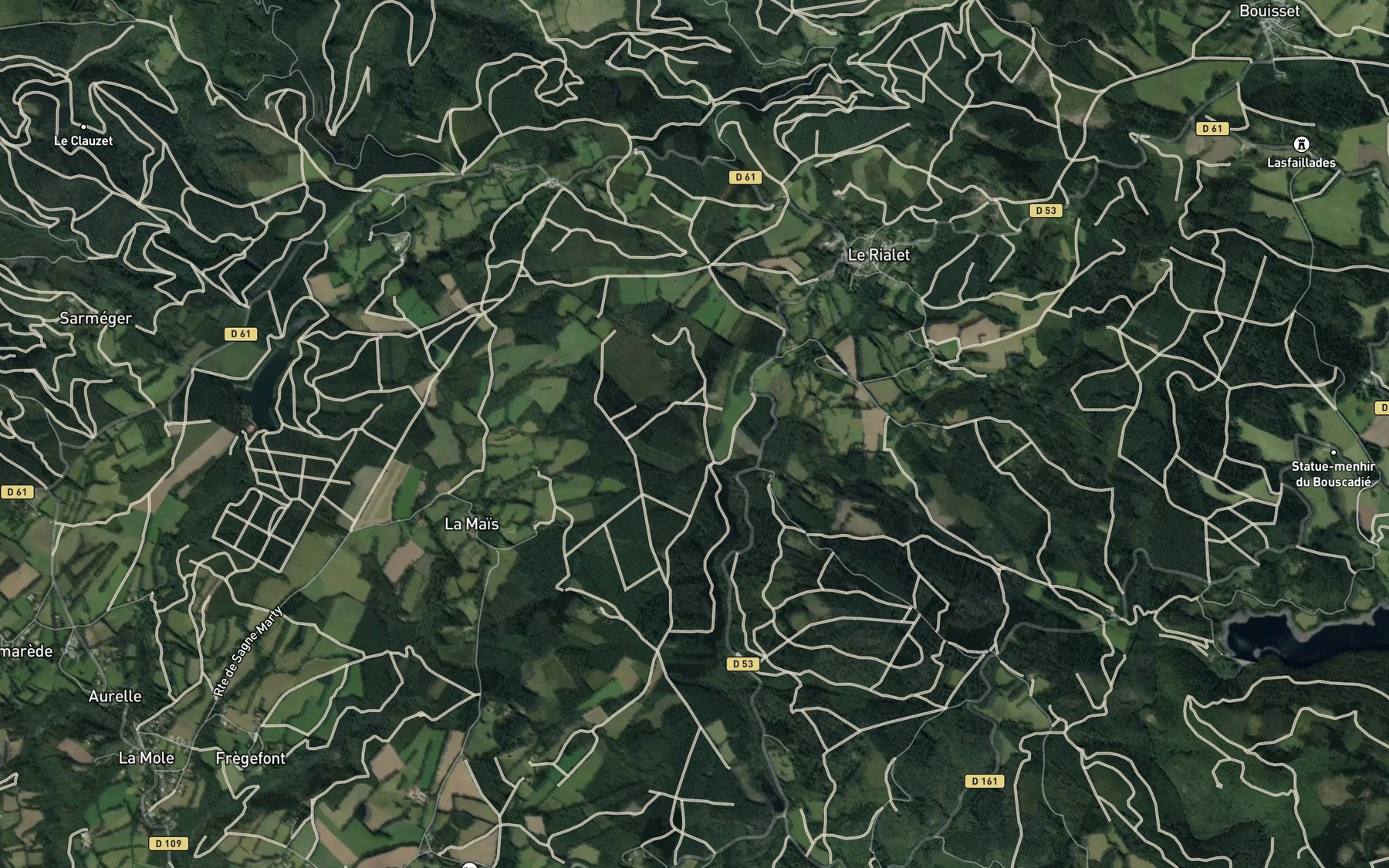 Satellite map of the Bouyssou