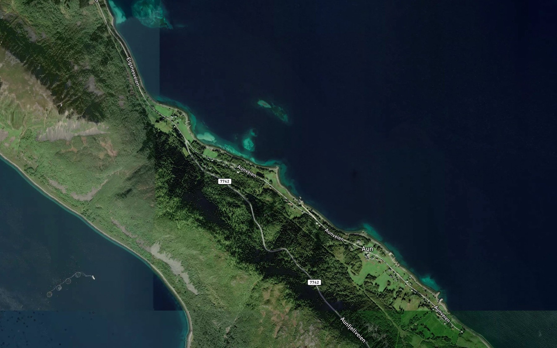 Satellite map of the Meaunbukta