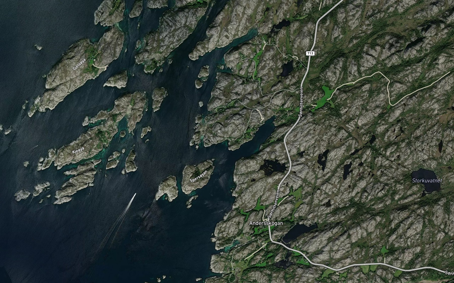 Satellite map of the Karrvikbukta