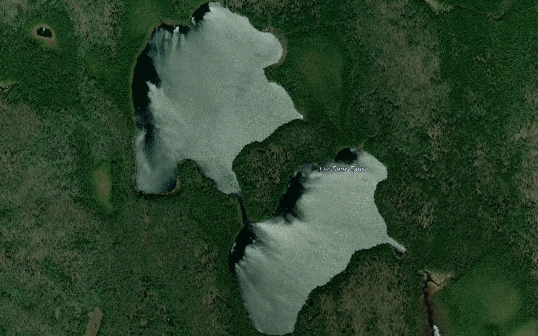 Satellite map of the Lac Deux-Eaux