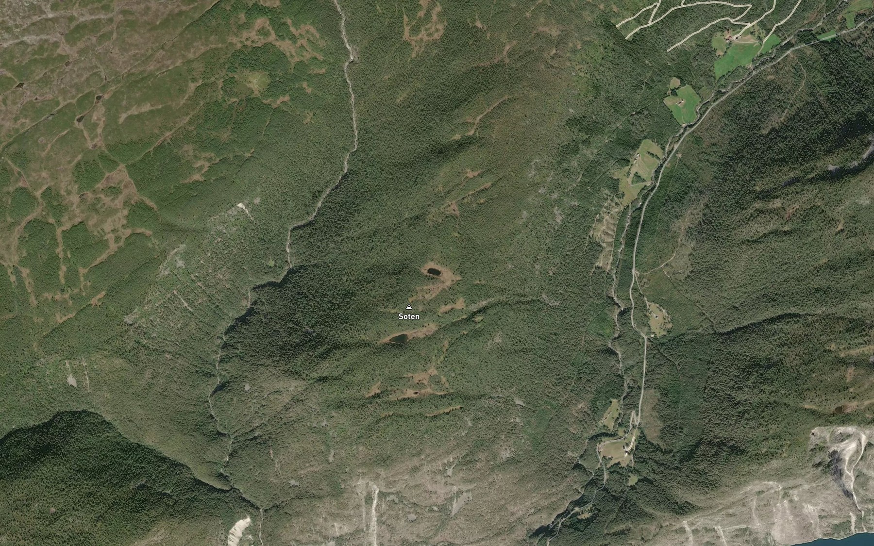 Satellite map of the Merkestjorni