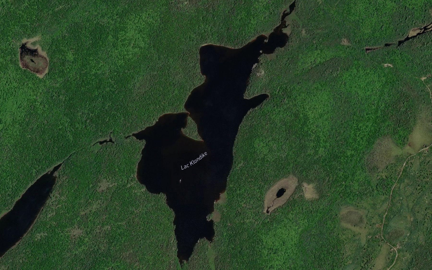 Satellite map of the Lac Klondike