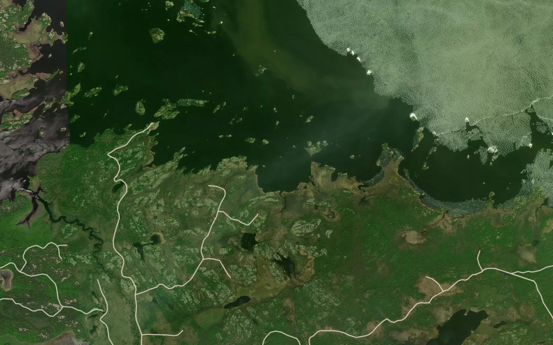 Satellite map of the Cote Bay