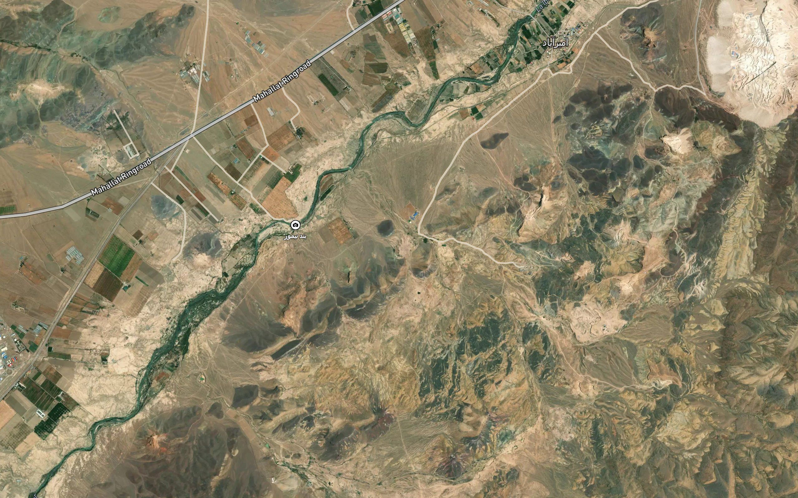 Cheshmeh-ye Gel-e Khak Sefid