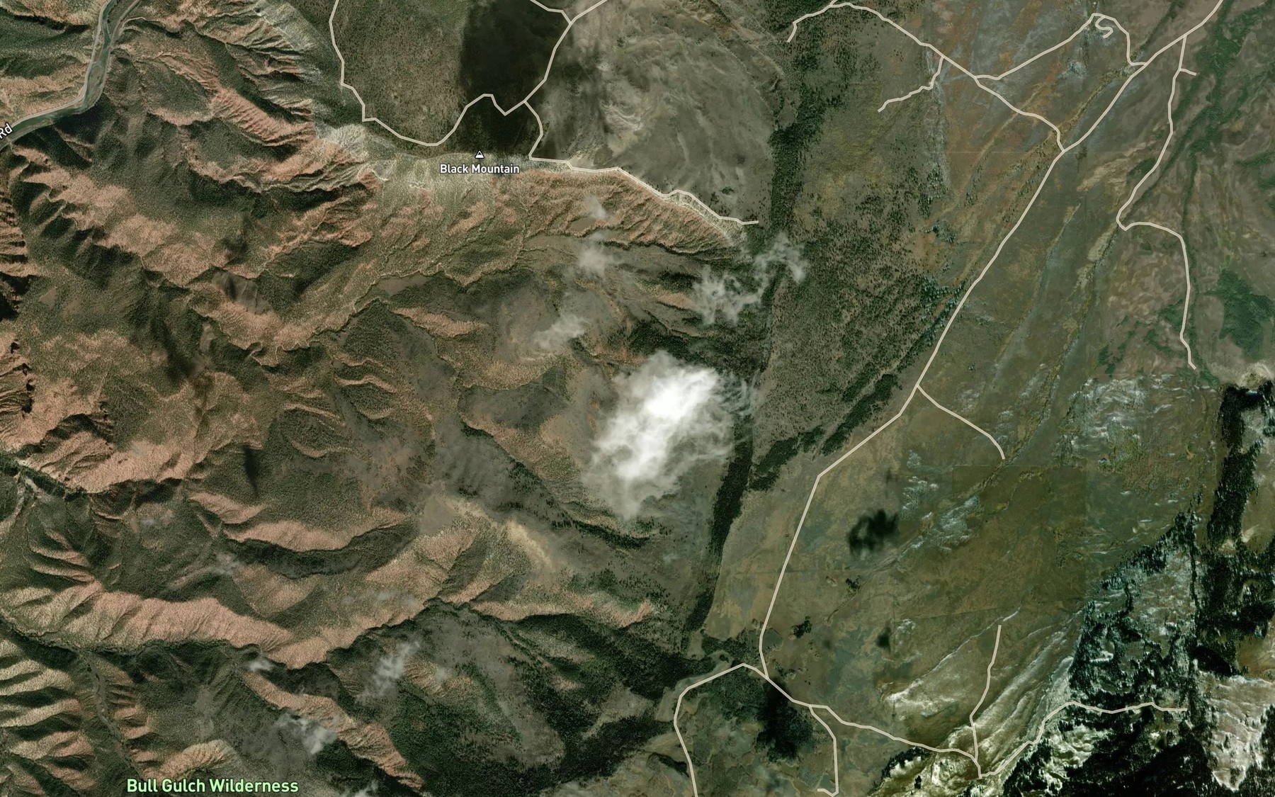 Satellite map of the Slate River