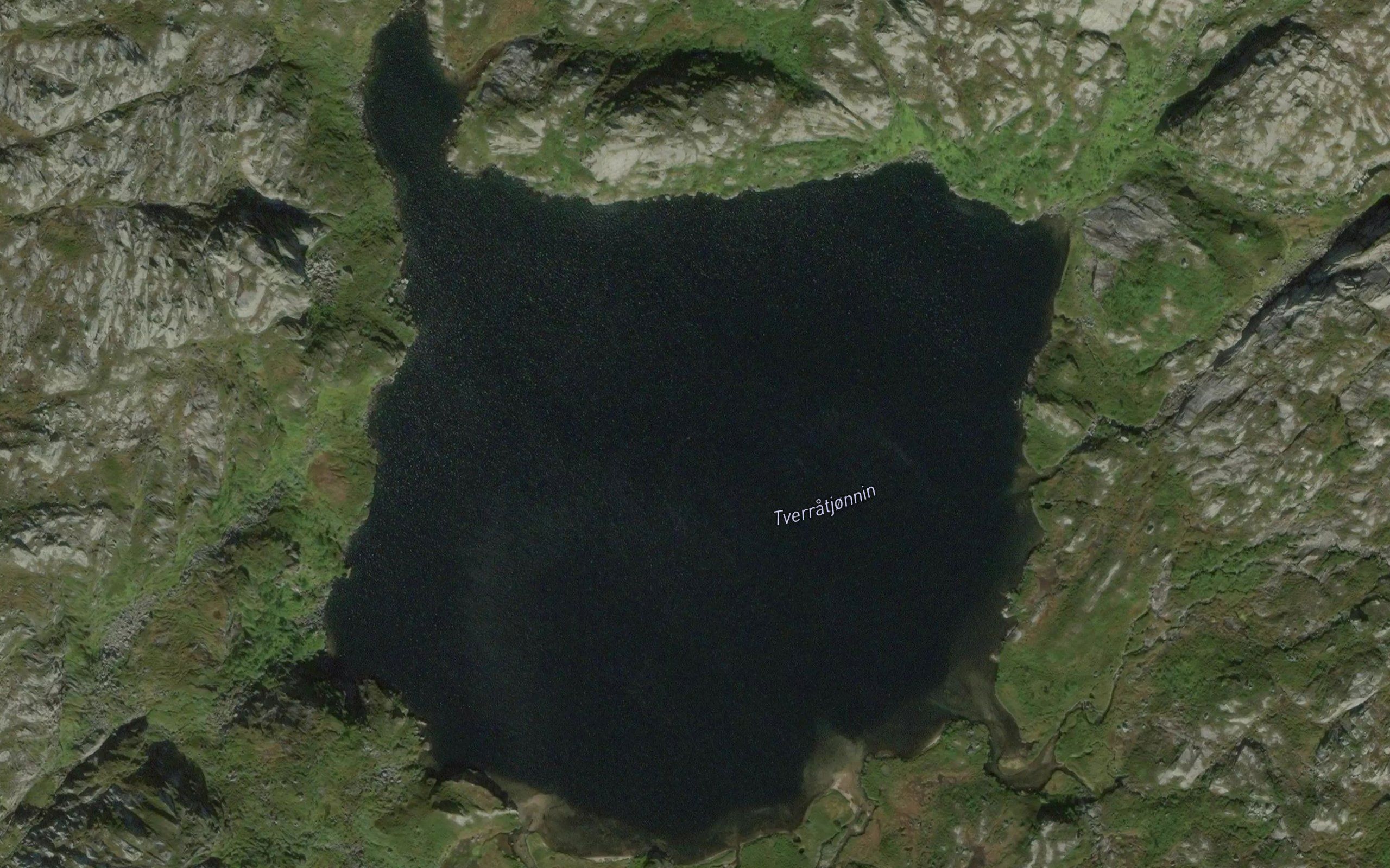 Tverratjornin