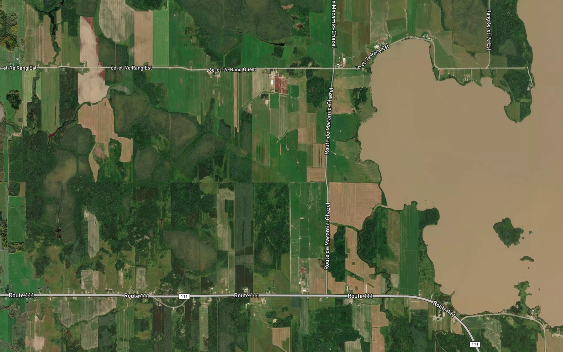 Satellite map of the Cours d'eau Gelinas