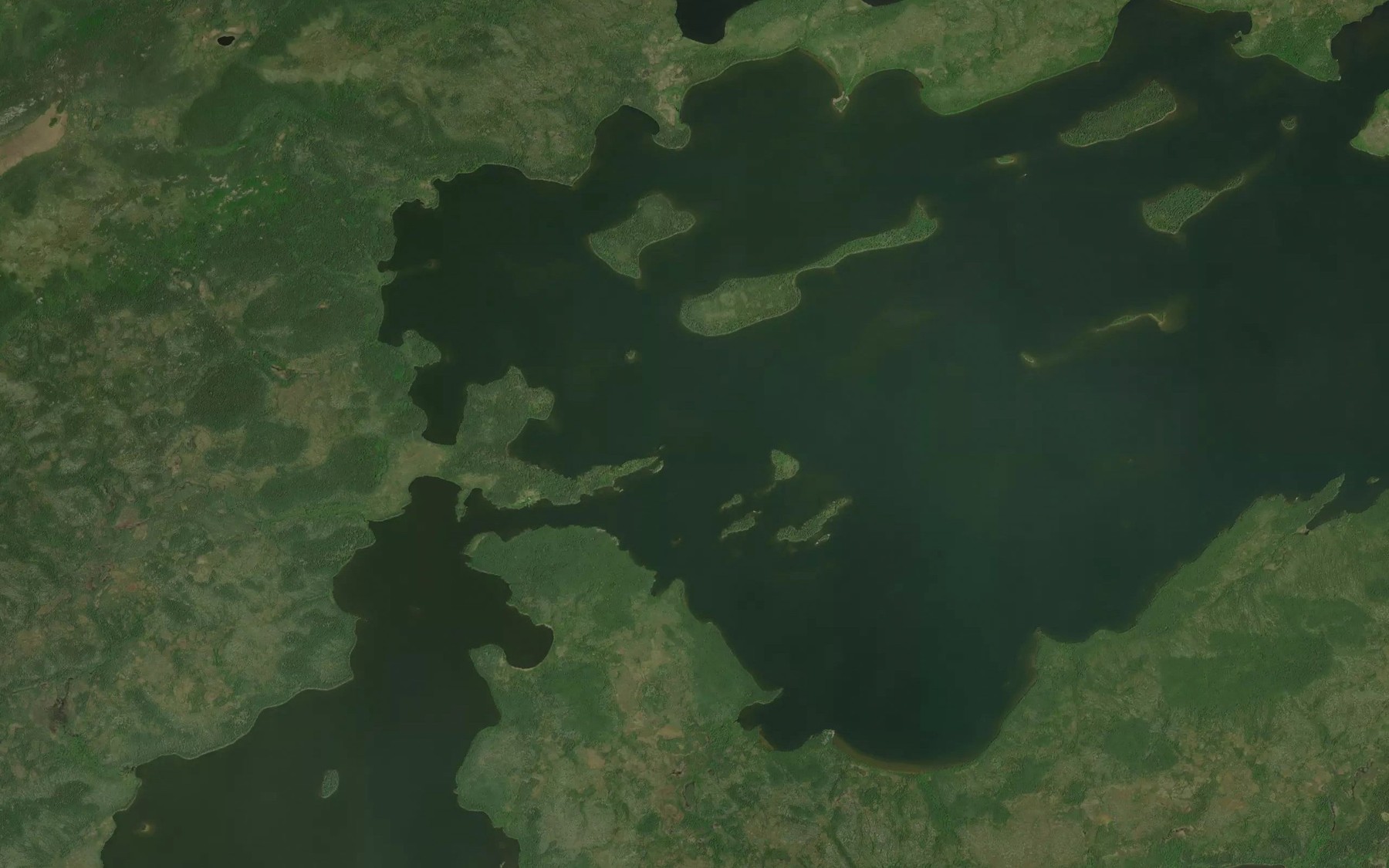 Satellite map of the Thom Lake