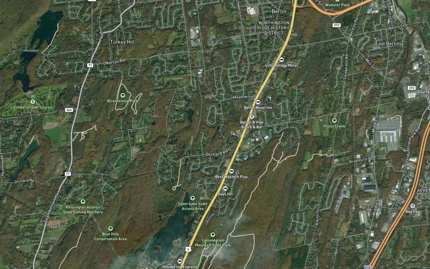 Satellite map of the Gills Pond