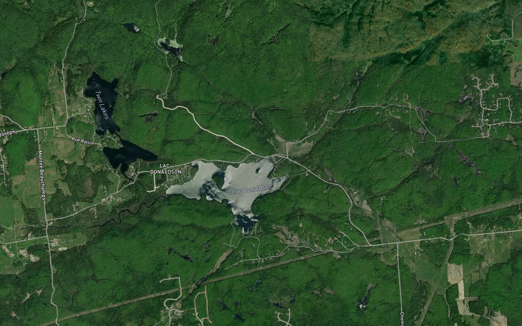 Satellite map of the Baie Teske