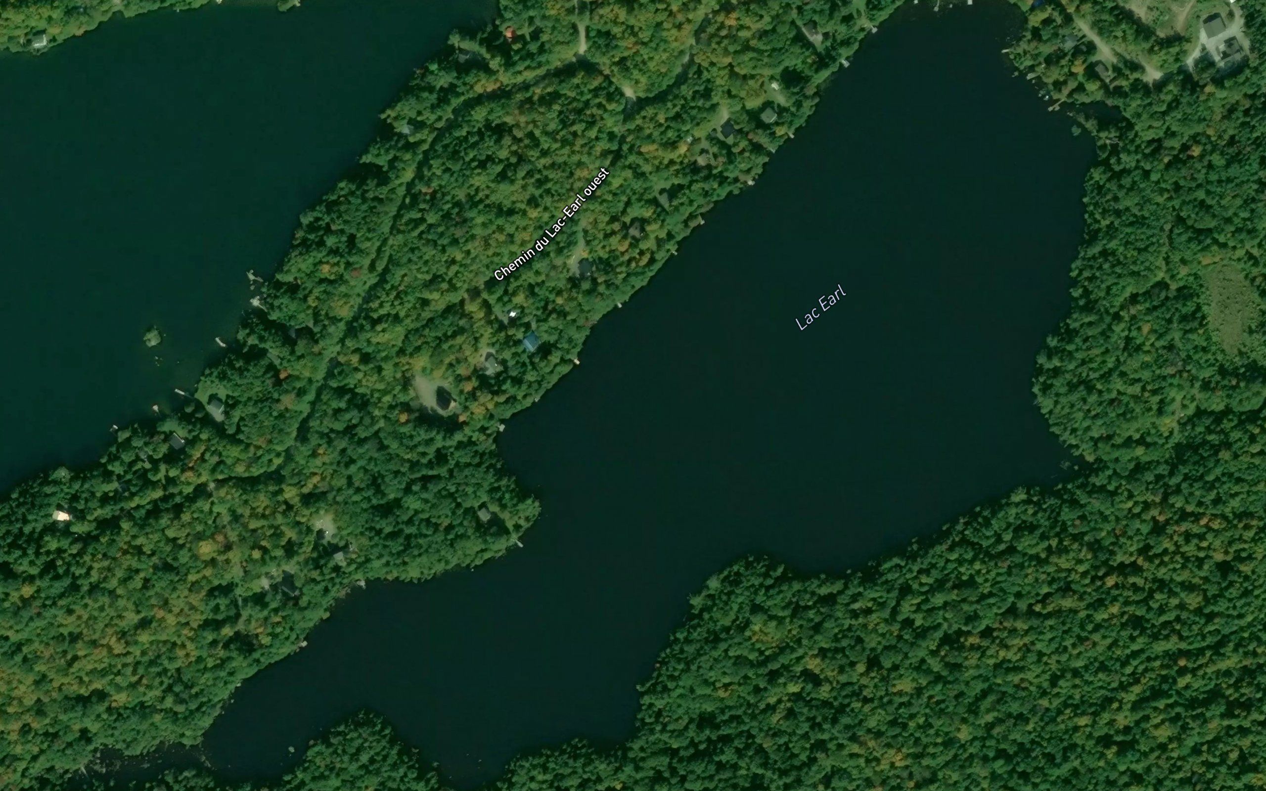 Lac Earl