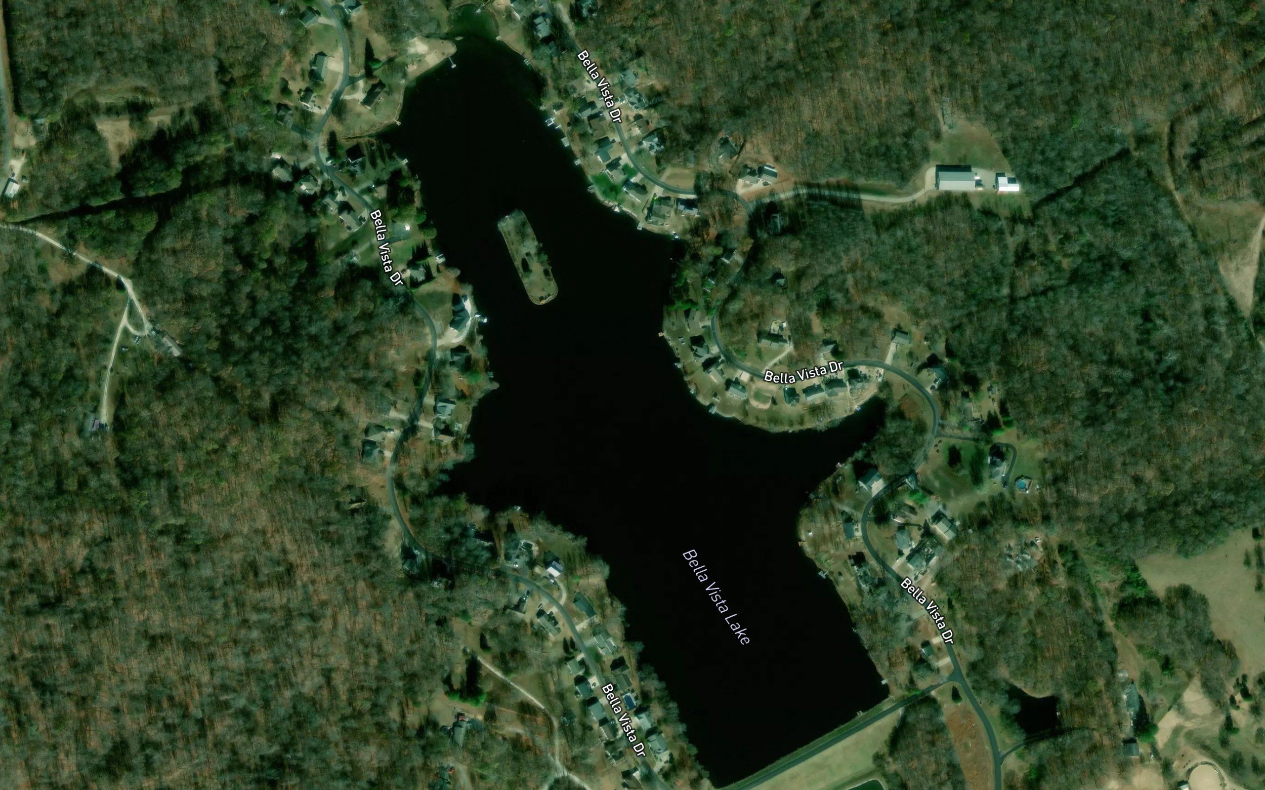 Bella Vista Lake