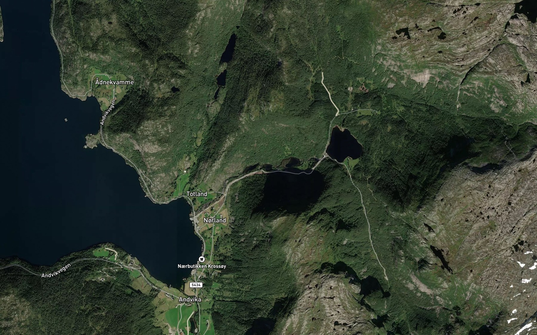 Satellite map of the Kringlevatnet