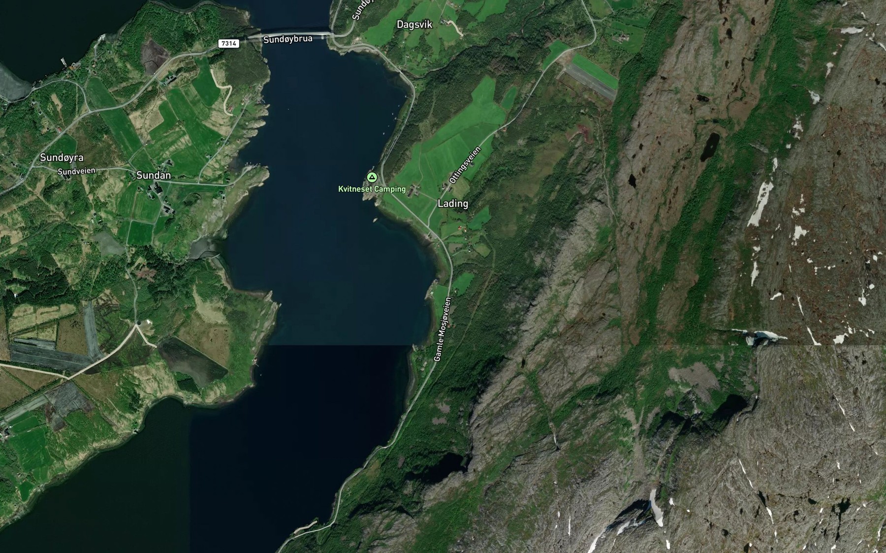 Satellite map of the Langnesleira