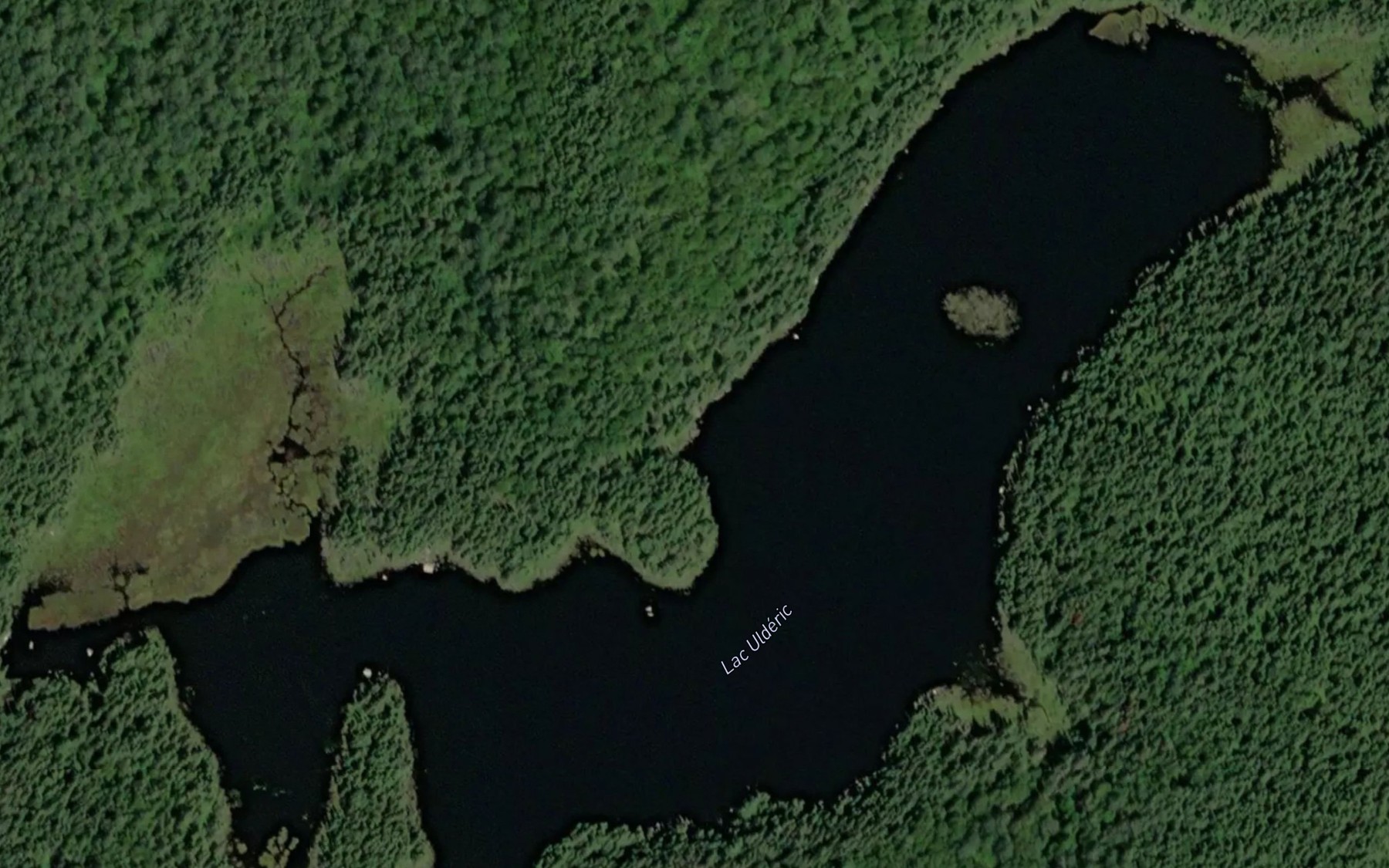 Satellite map of the Lac Ulderic