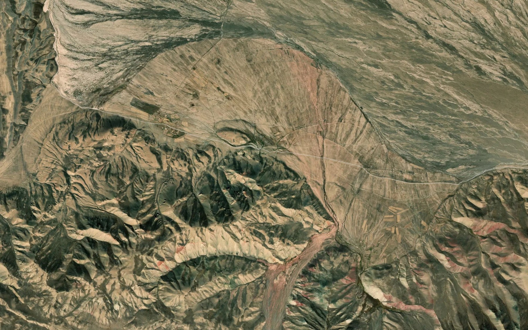 Satellite map of the Rodnik Aygyr-Bulak