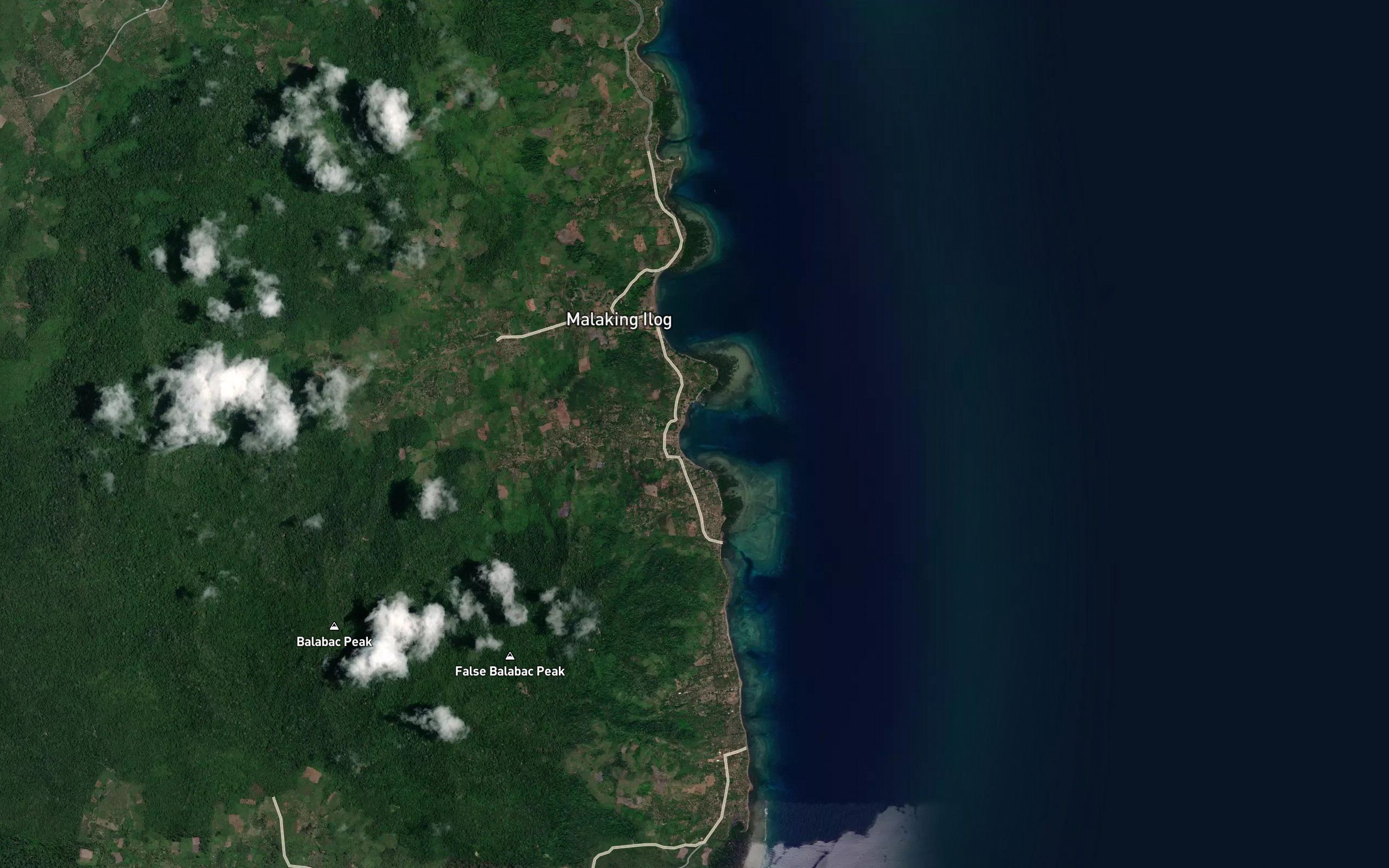 Camarisan Bay