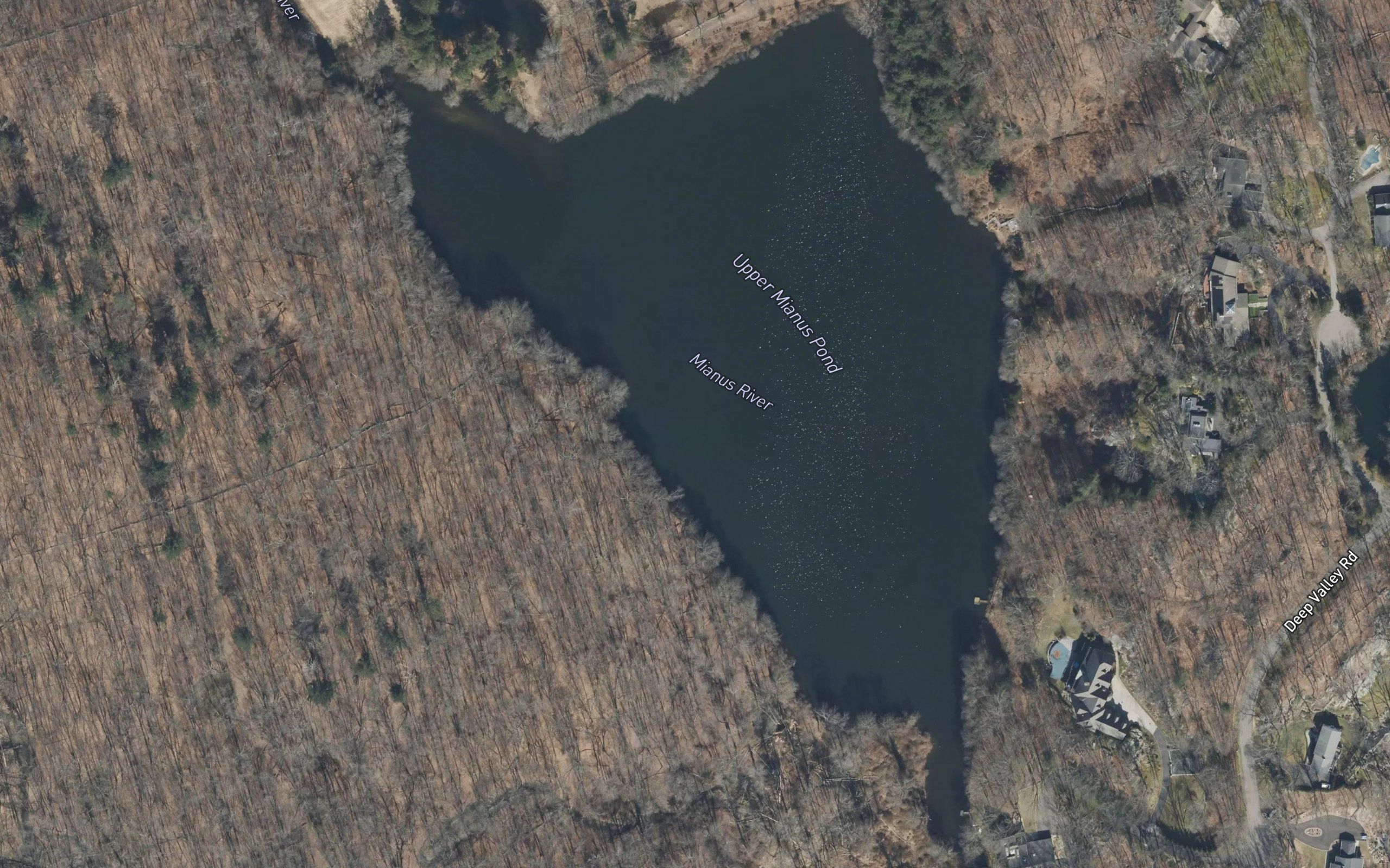 Upper Mianus Pond