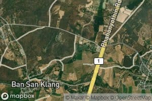 Sa Nam Tha Sai Wang Kaeo