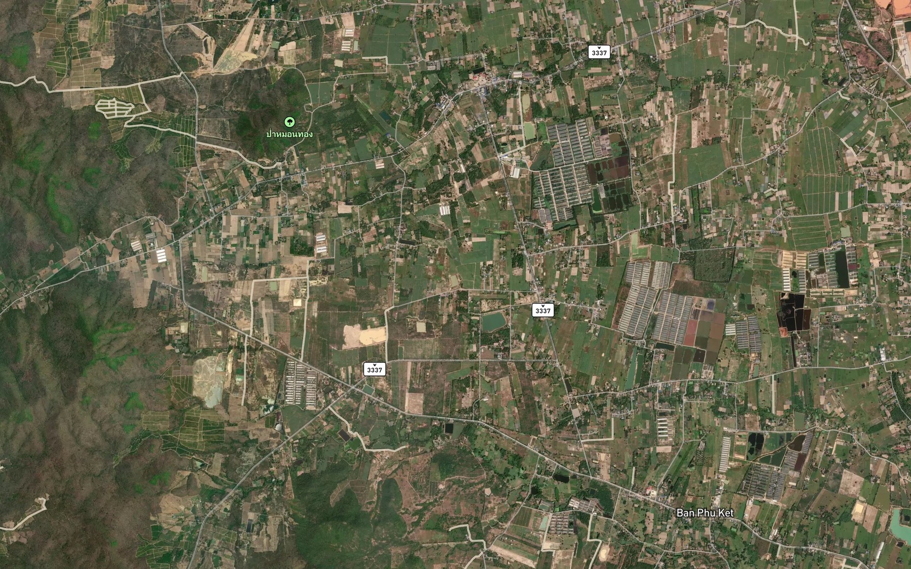 Satellite map of the Nong Charok Daeng
