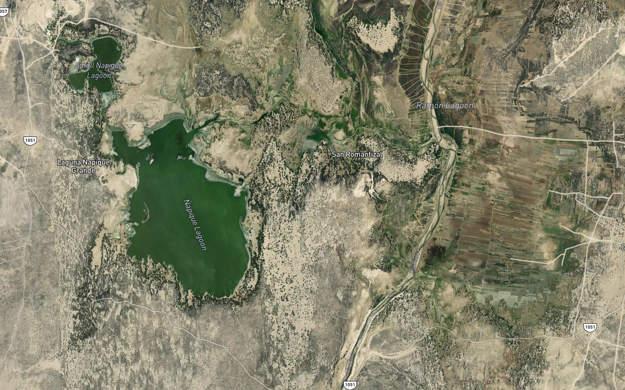 Laguna Colorado Chico