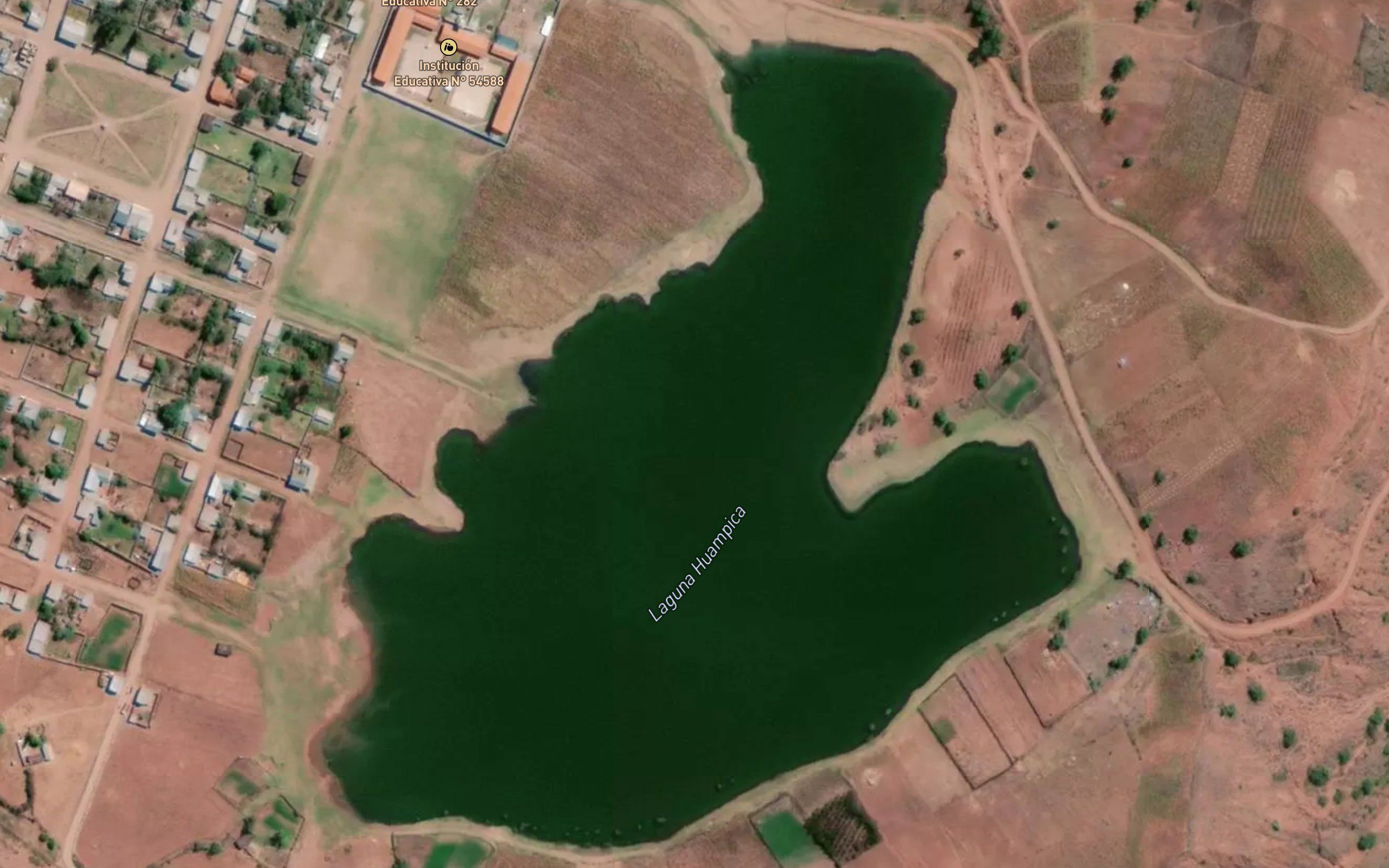 Laguna Huampica