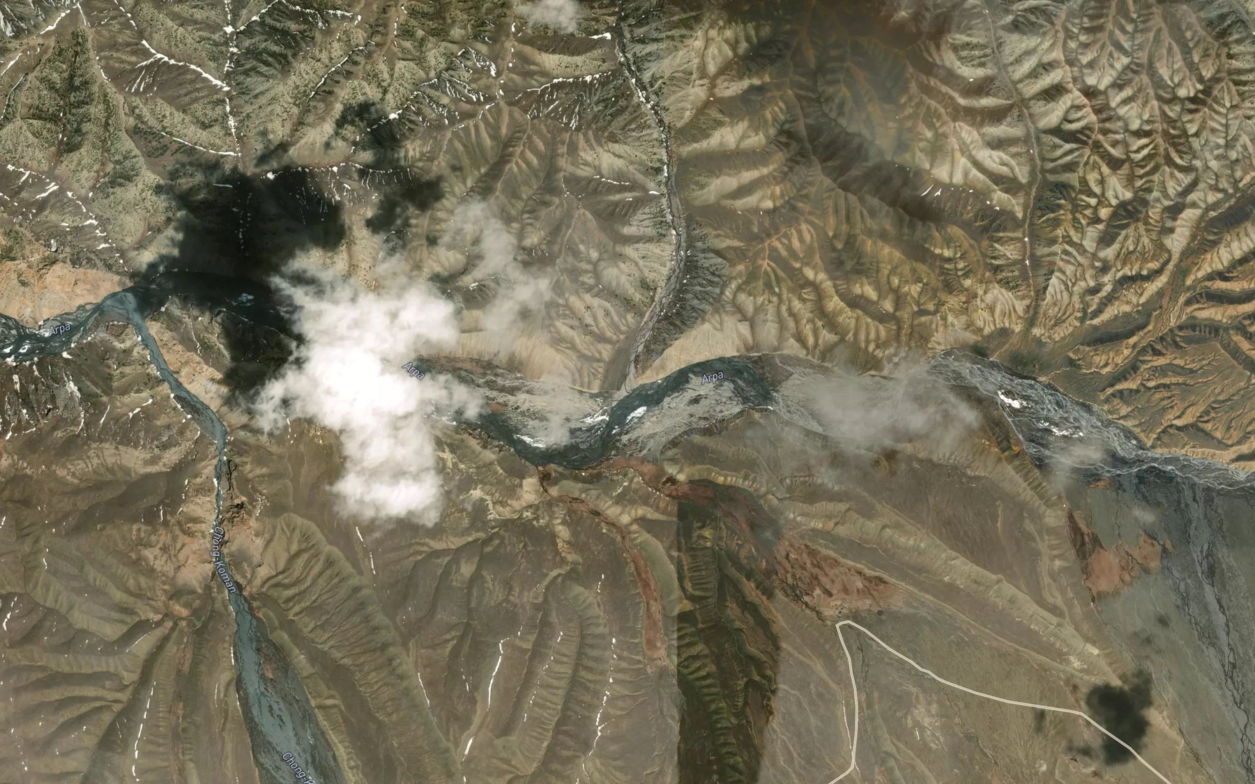 Satellite map of the Arpanyk-Kashkasu