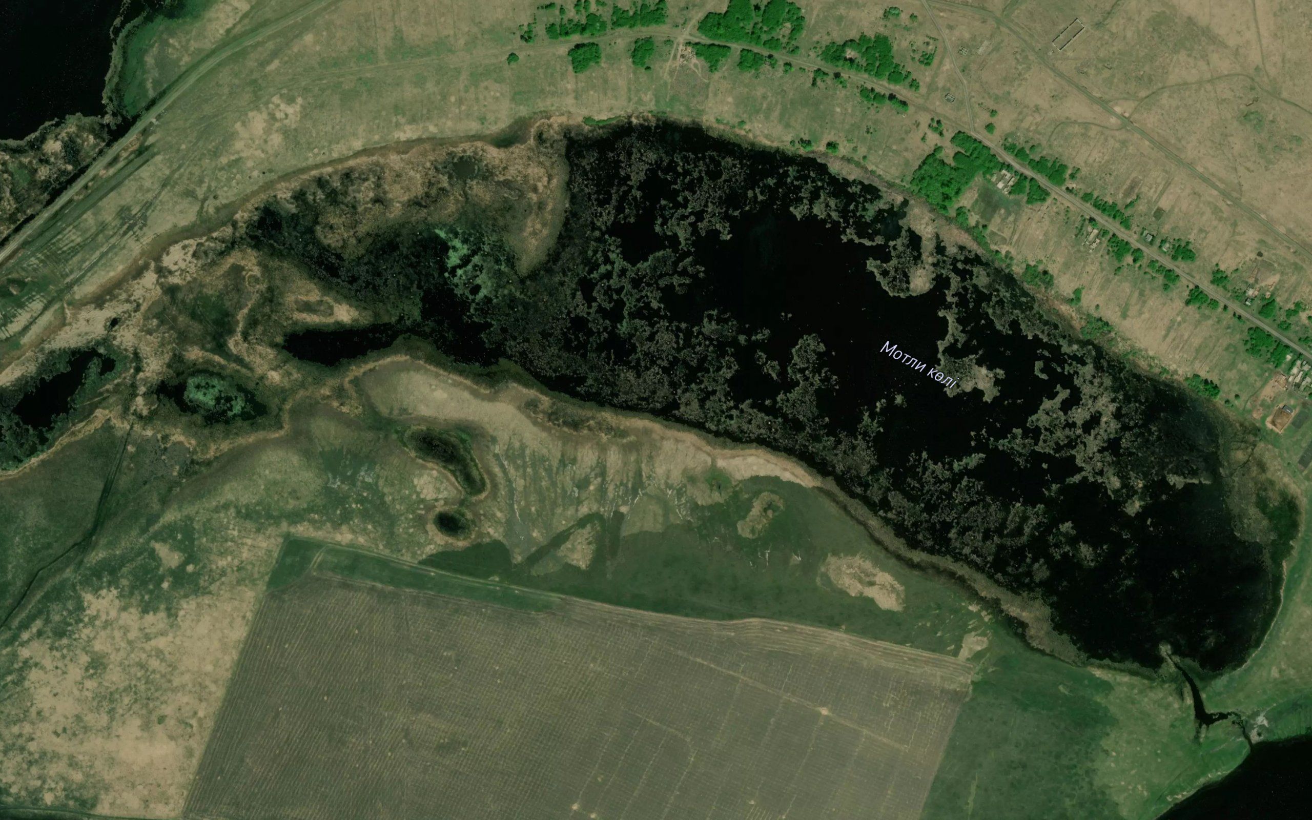 Ozero Pestroye