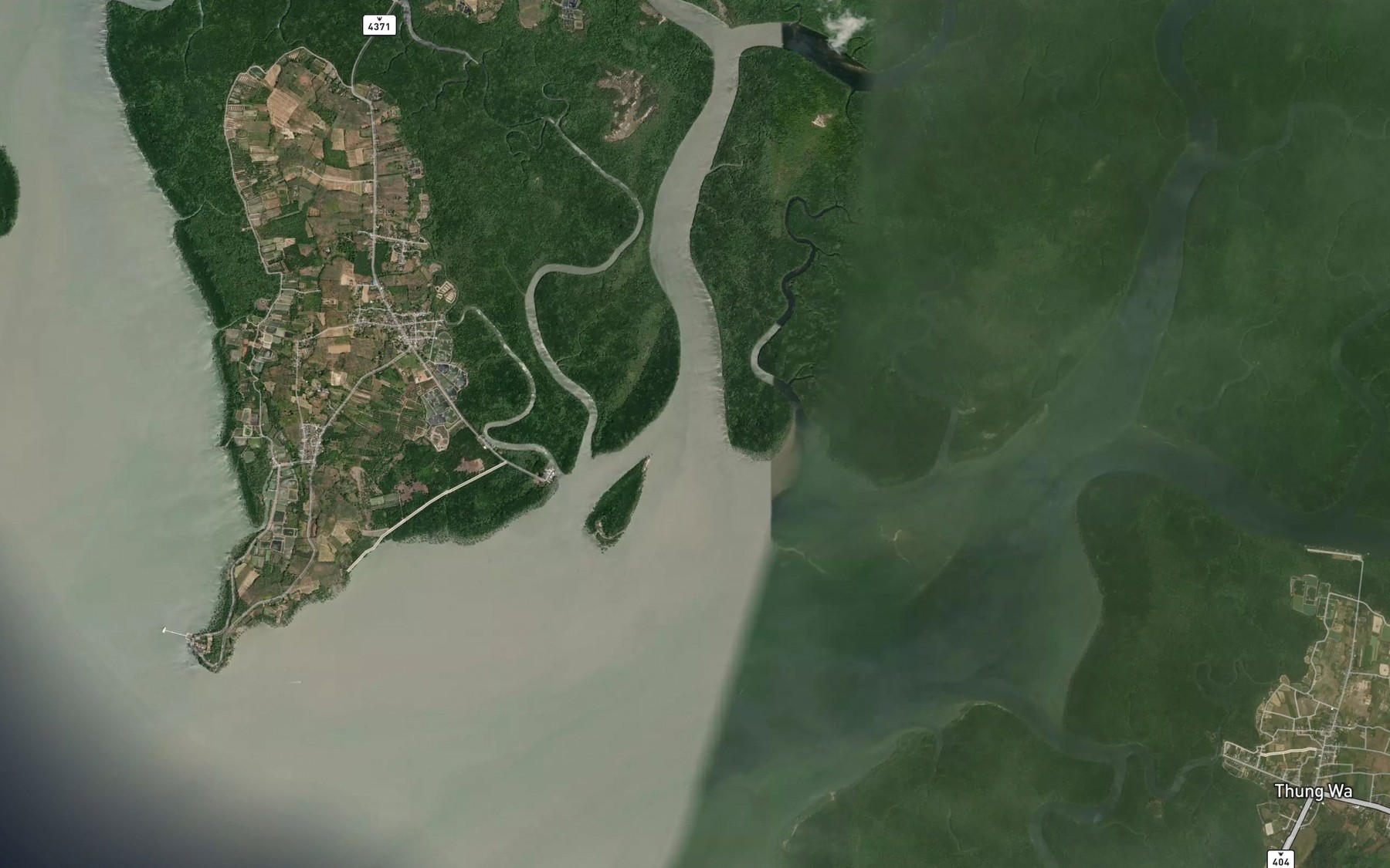 Satellite map of the Khlong Lak Khan