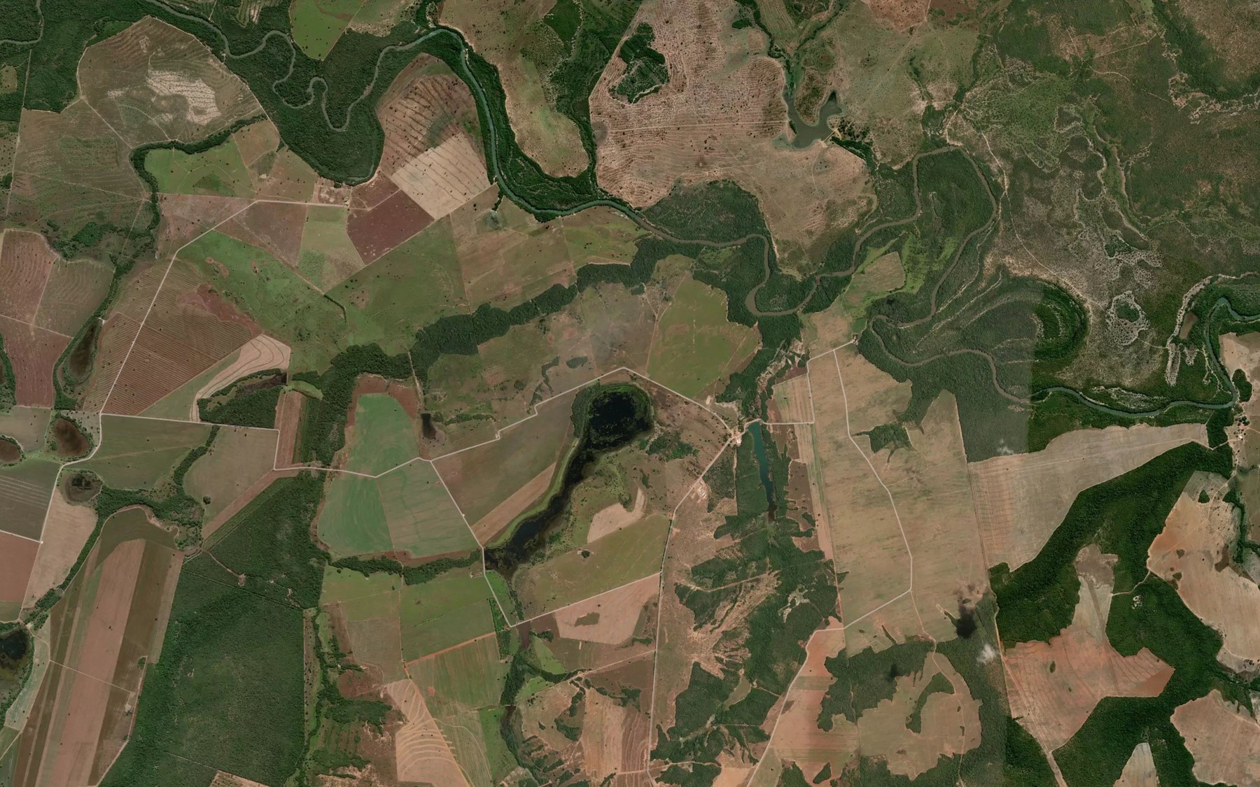 Satellite map of the Lagoa da Zeferina