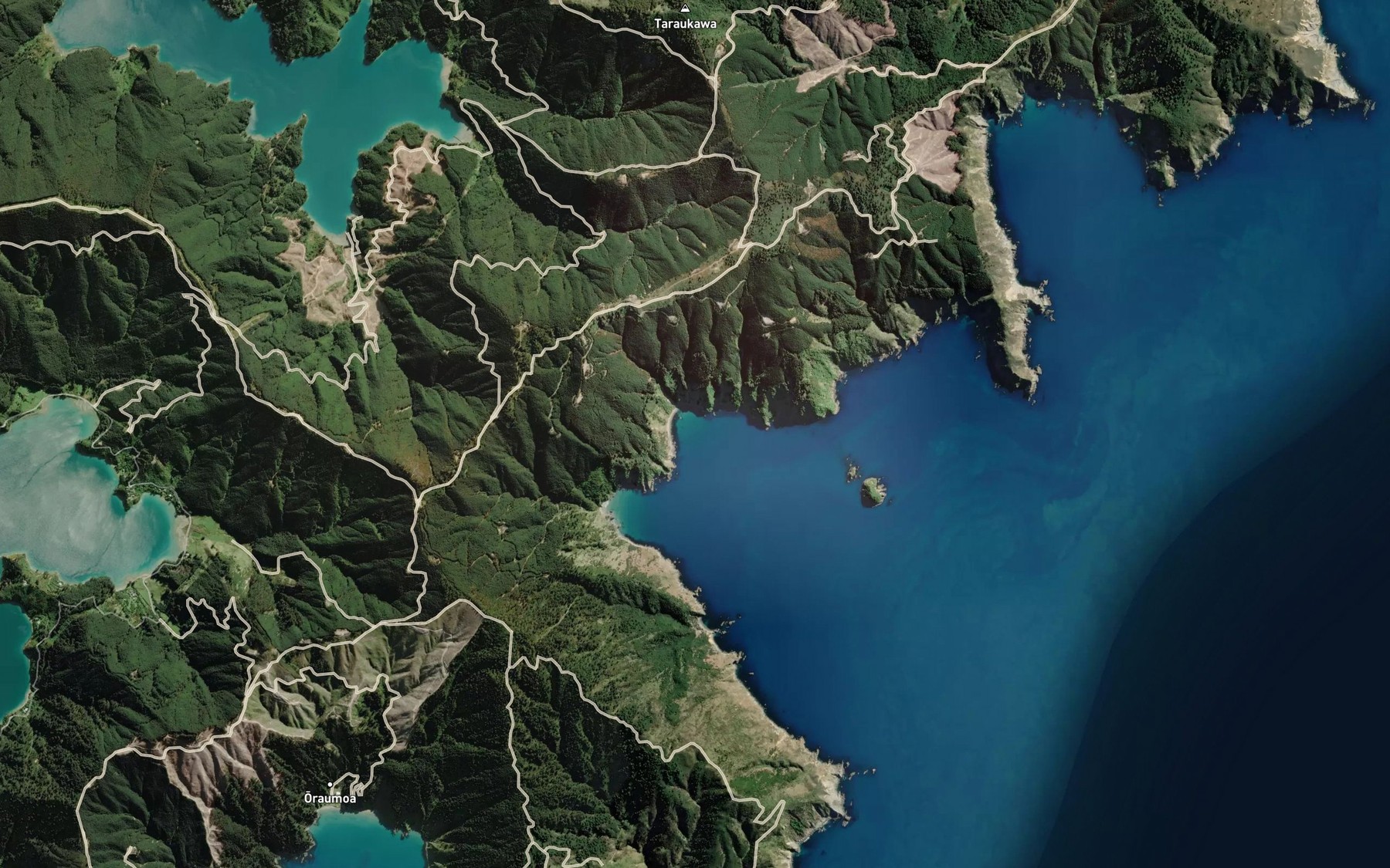 Satellite map of the Glasgow Bay