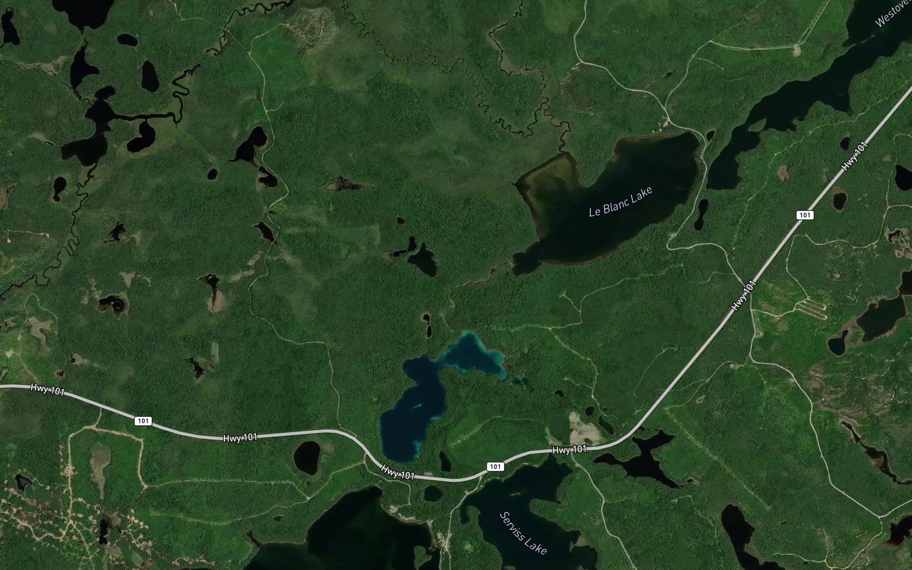 Satellite map of the Lac Emerald