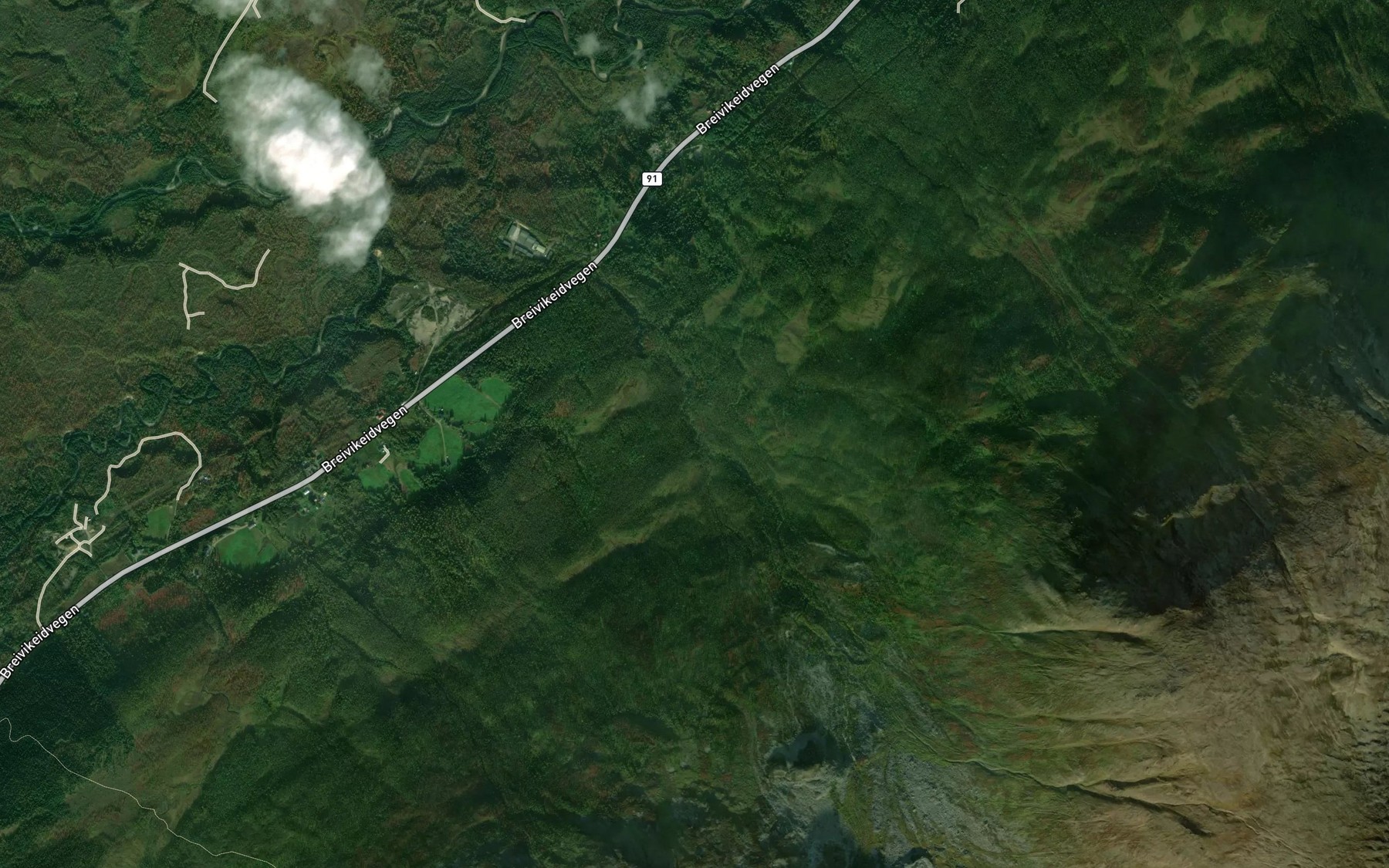Satellite map of the Skilelva